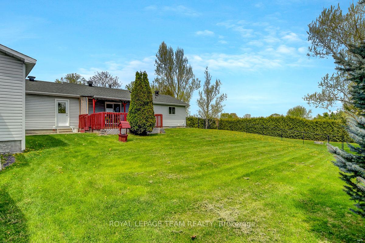 Photo 36 of 2833 Glenwood Drive, Ottawa, Metcalfe — HOMEH