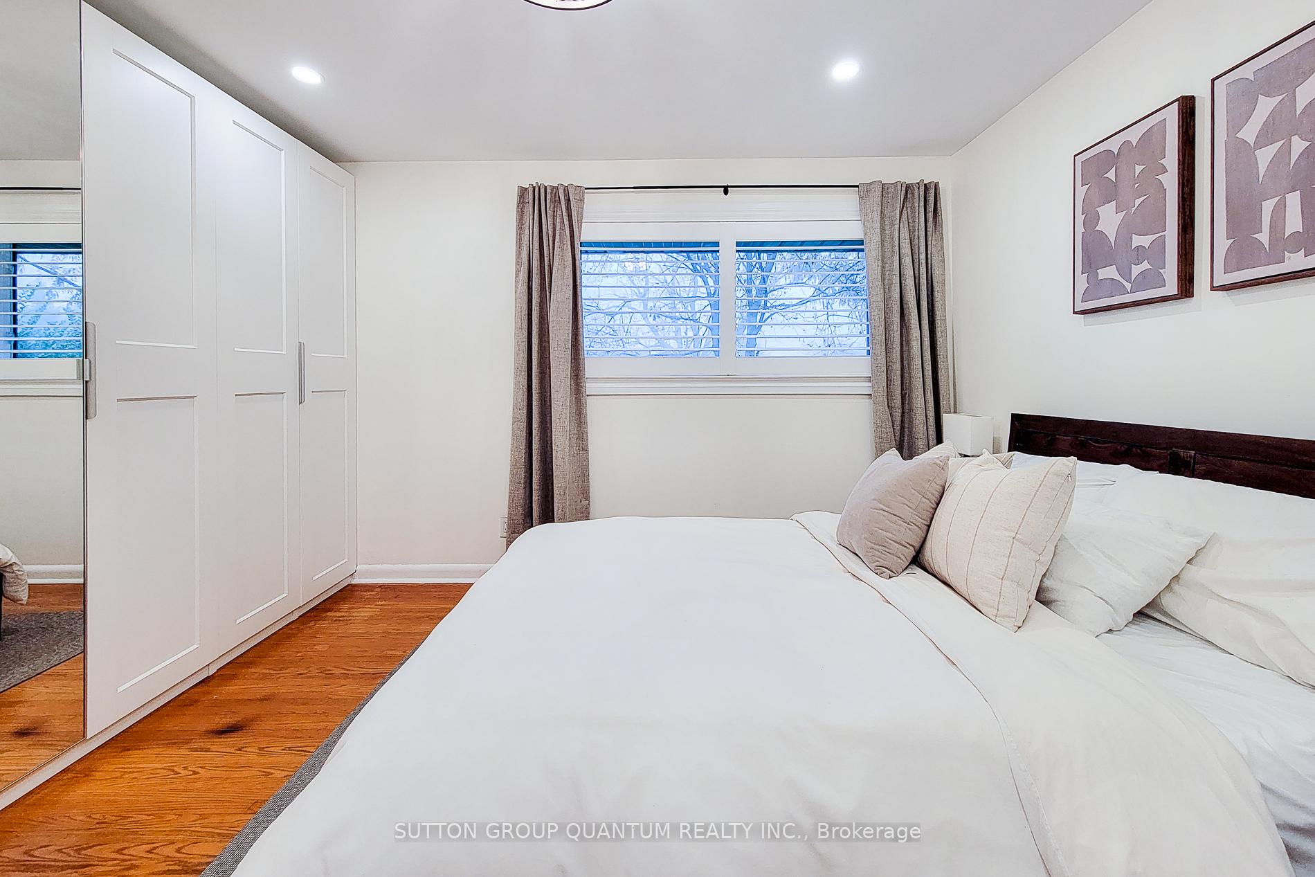 Photo 17 of Unit #MAIN, 149 Oneida Boulevard, Hamilton, Ancaster — HOMEH