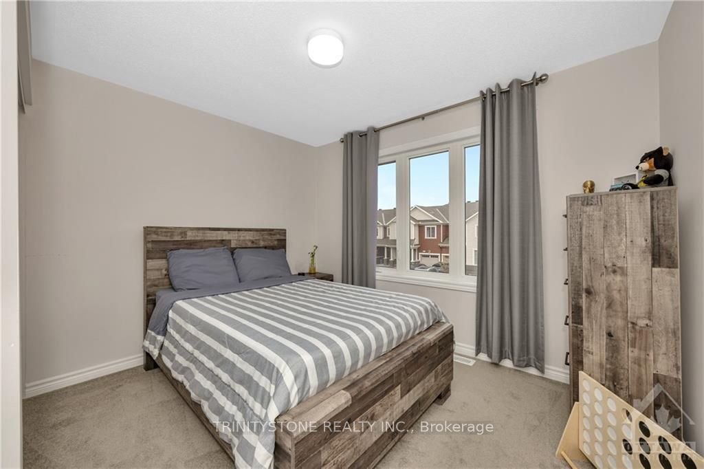 Photo 18 of 801 Brittanic Road, Ottawa, Kanata - Emerald Meadows/Trailwest — HOMEH