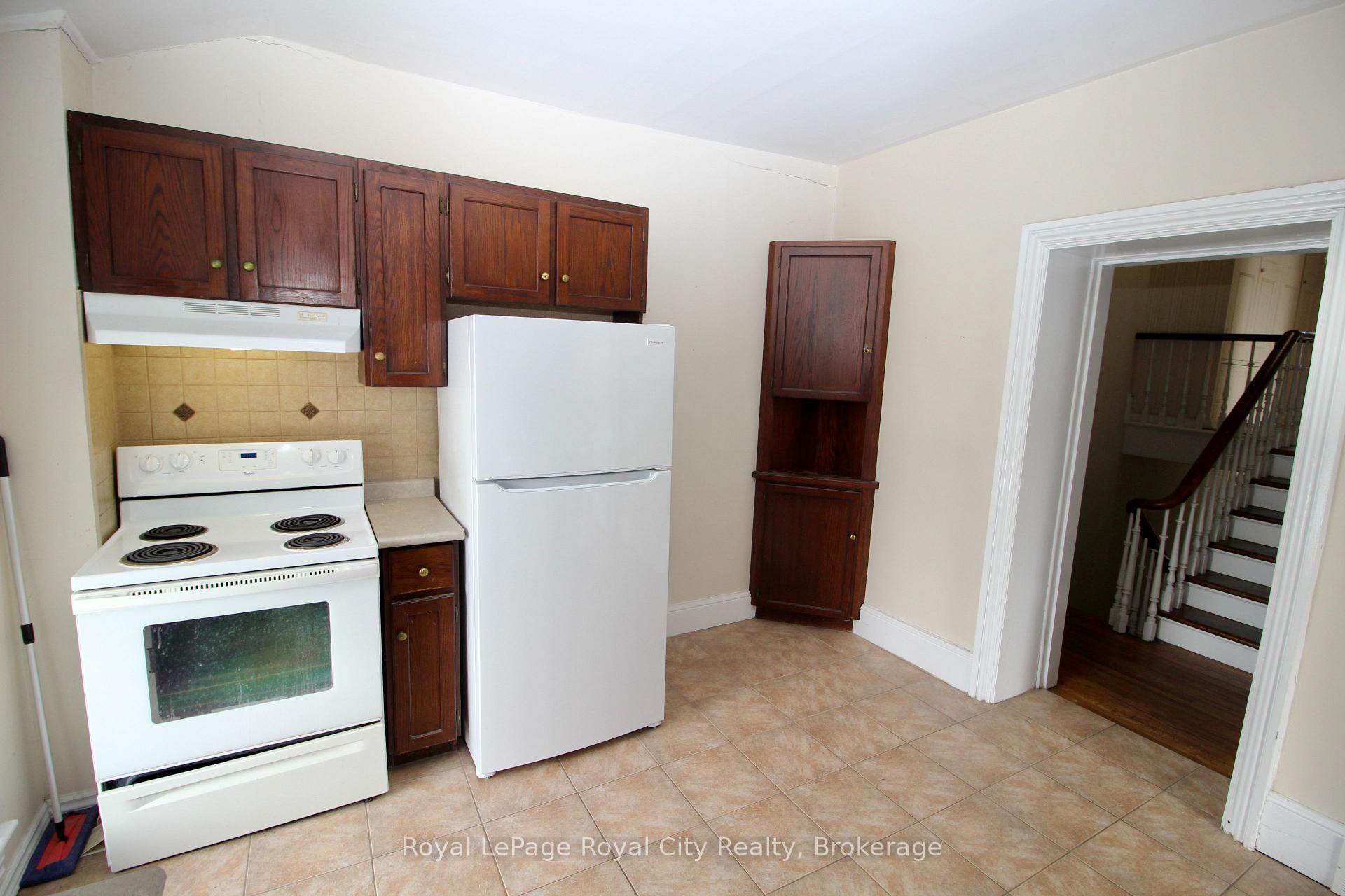 Photo 4 of Unit B, 78 Dublin Street, Guelph, Downtown — HOMEH