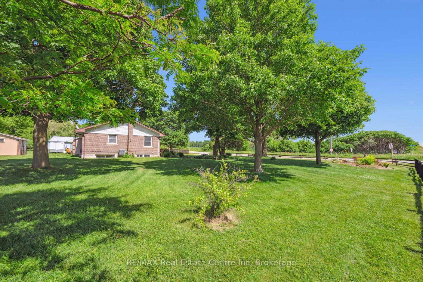 Photo 22 of 6618 Laird Road W, Guelph, Clairfields/Hanlon Business Park — HOMEH