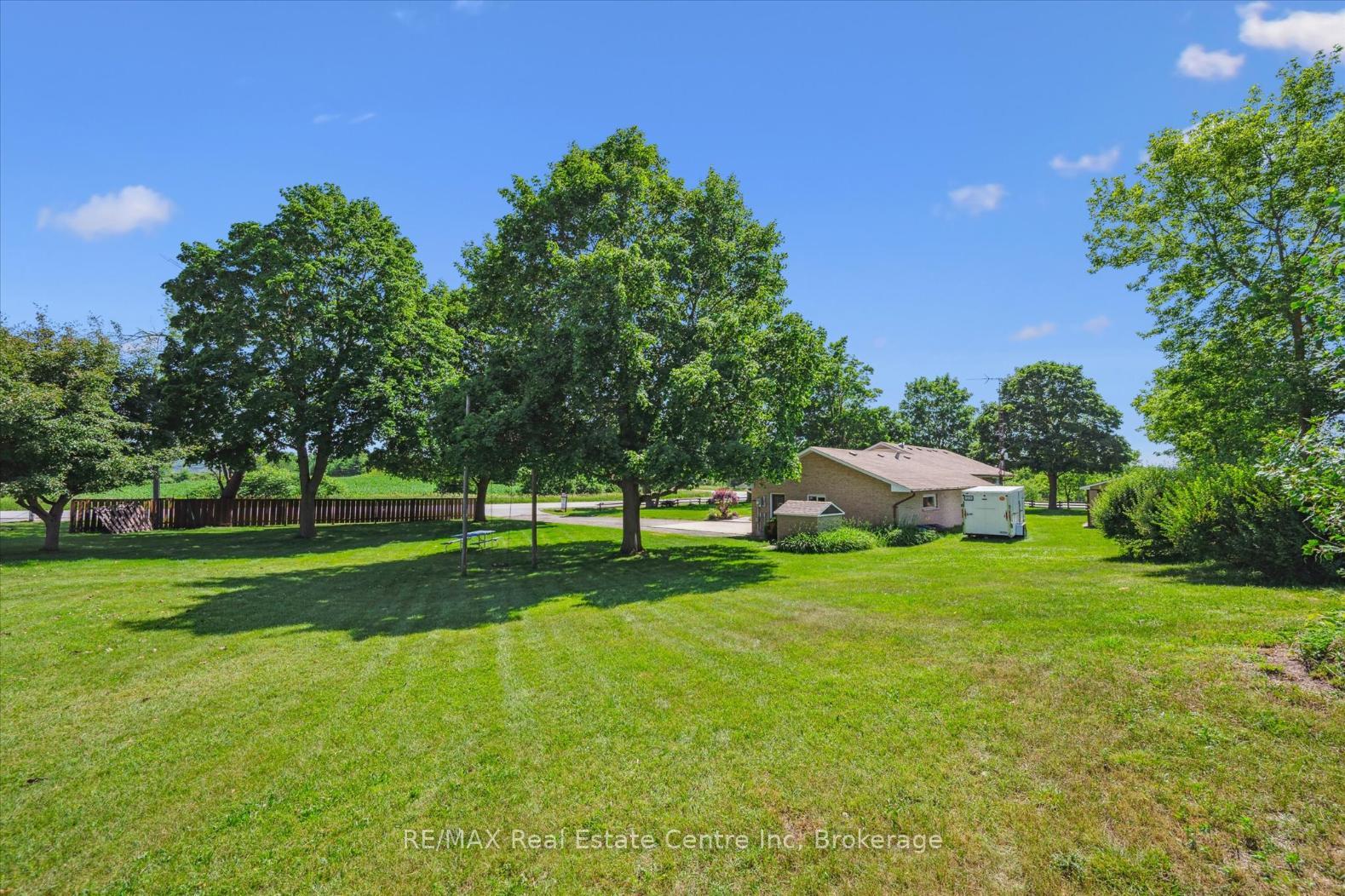Photo 25 of 6618 Laird Road W, Guelph, Clairfields/Hanlon Business Park — HOMEH