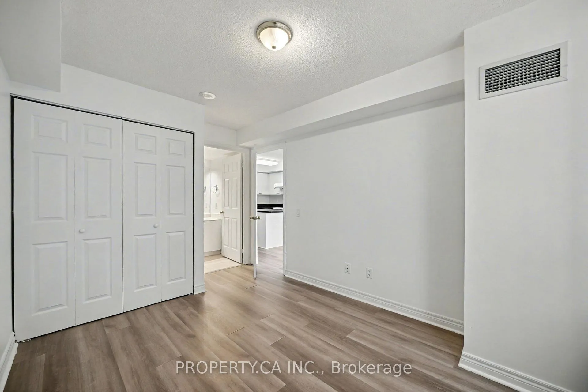 Photo 7 of Unit 301, 51 Times Avenue, Markham, Commerce Valley — HOMEH