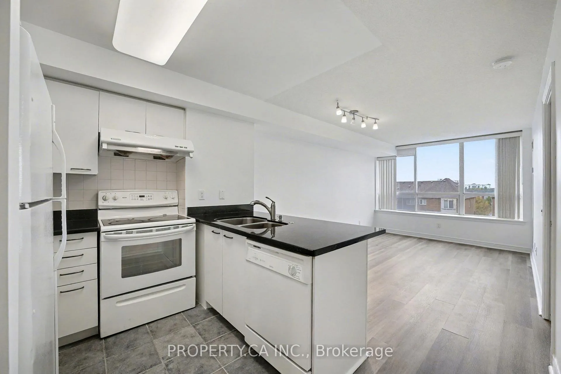 Photo 14 of Unit 301, 51 Times Avenue, Markham, Commerce Valley — HOMEH