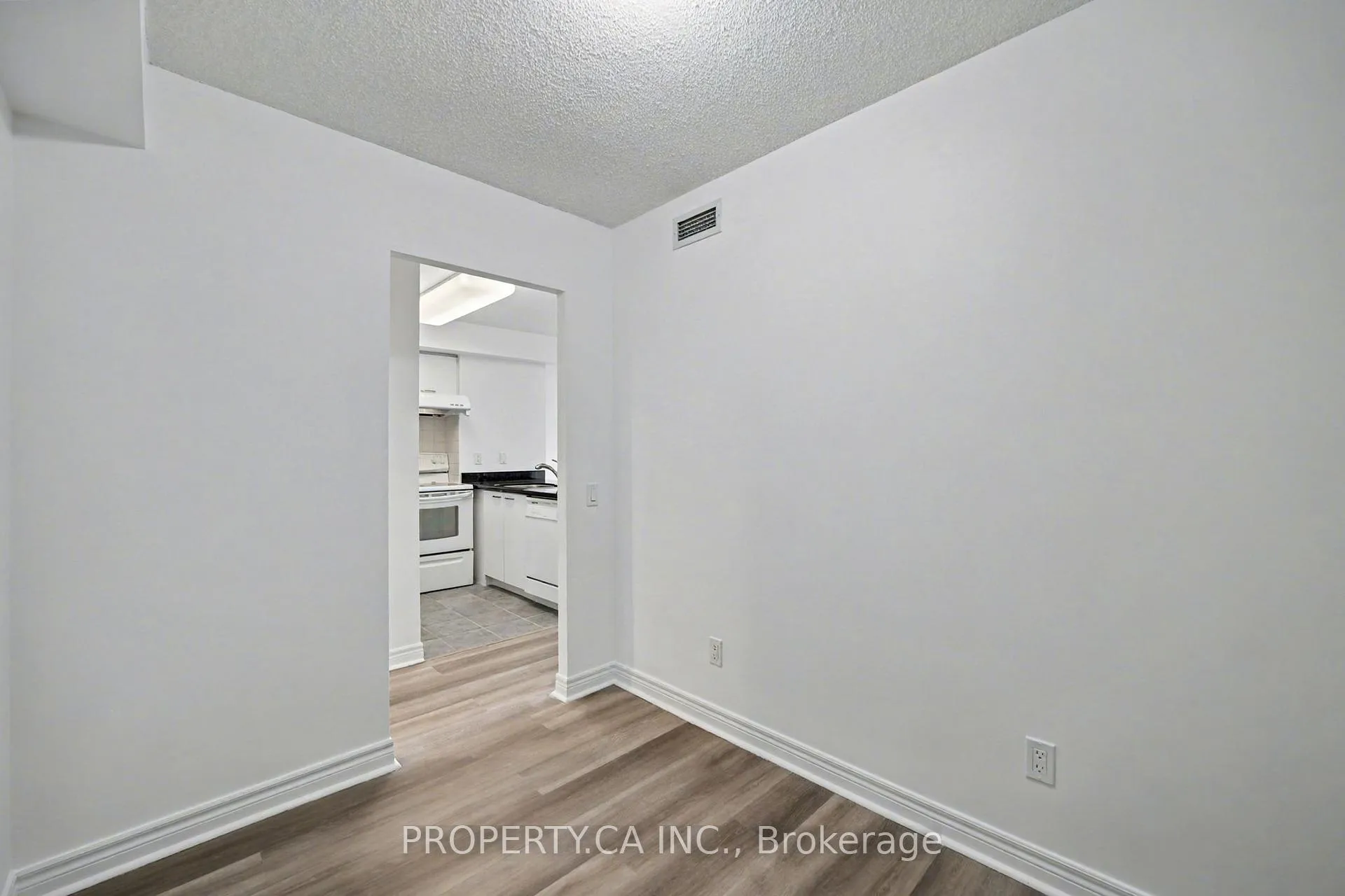 Photo 15 of Unit 301, 51 Times Avenue, Markham, Commerce Valley — HOMEH