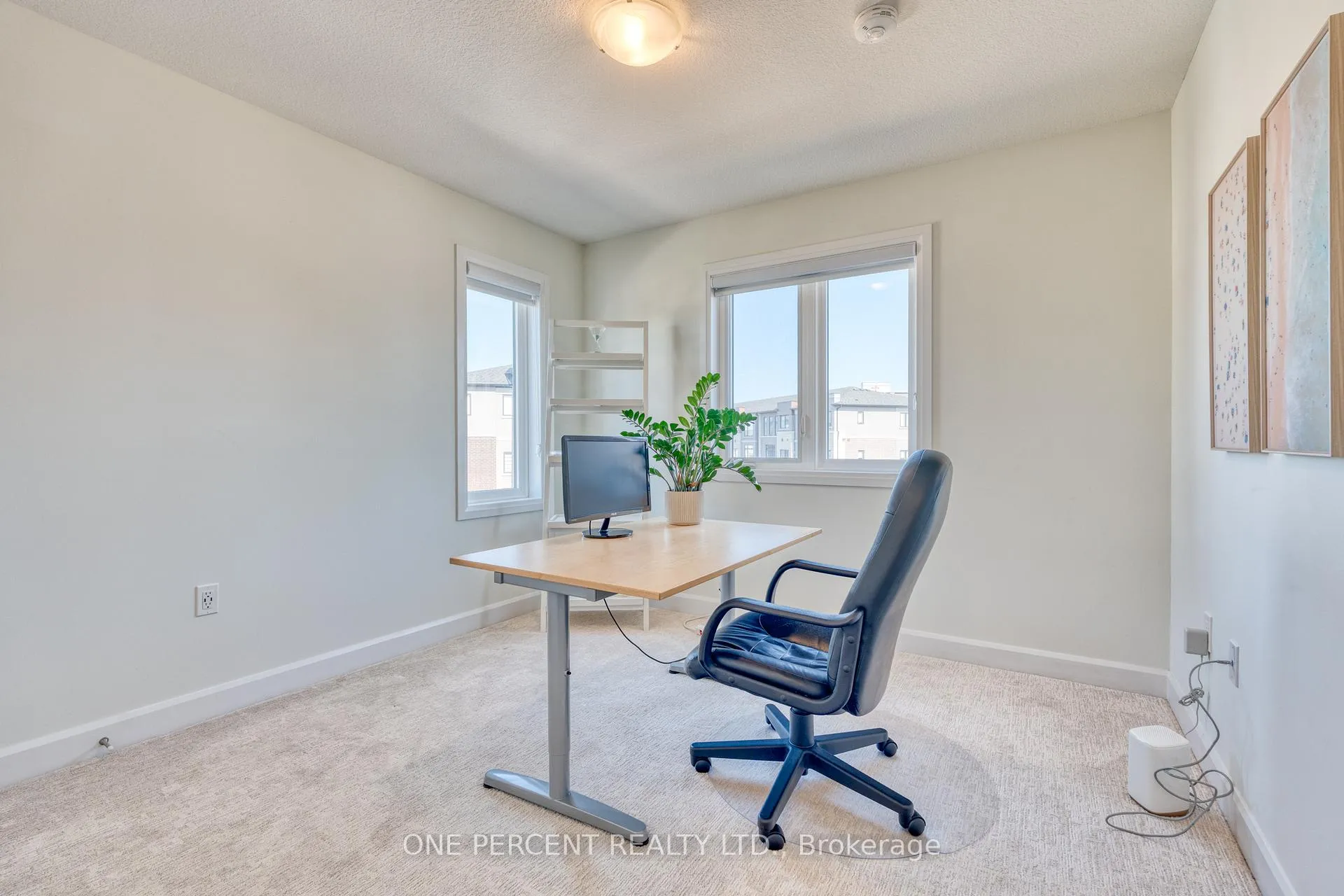 Photo 23 of 24 Southam Lane, Hamilton, Mountview — HOMEH