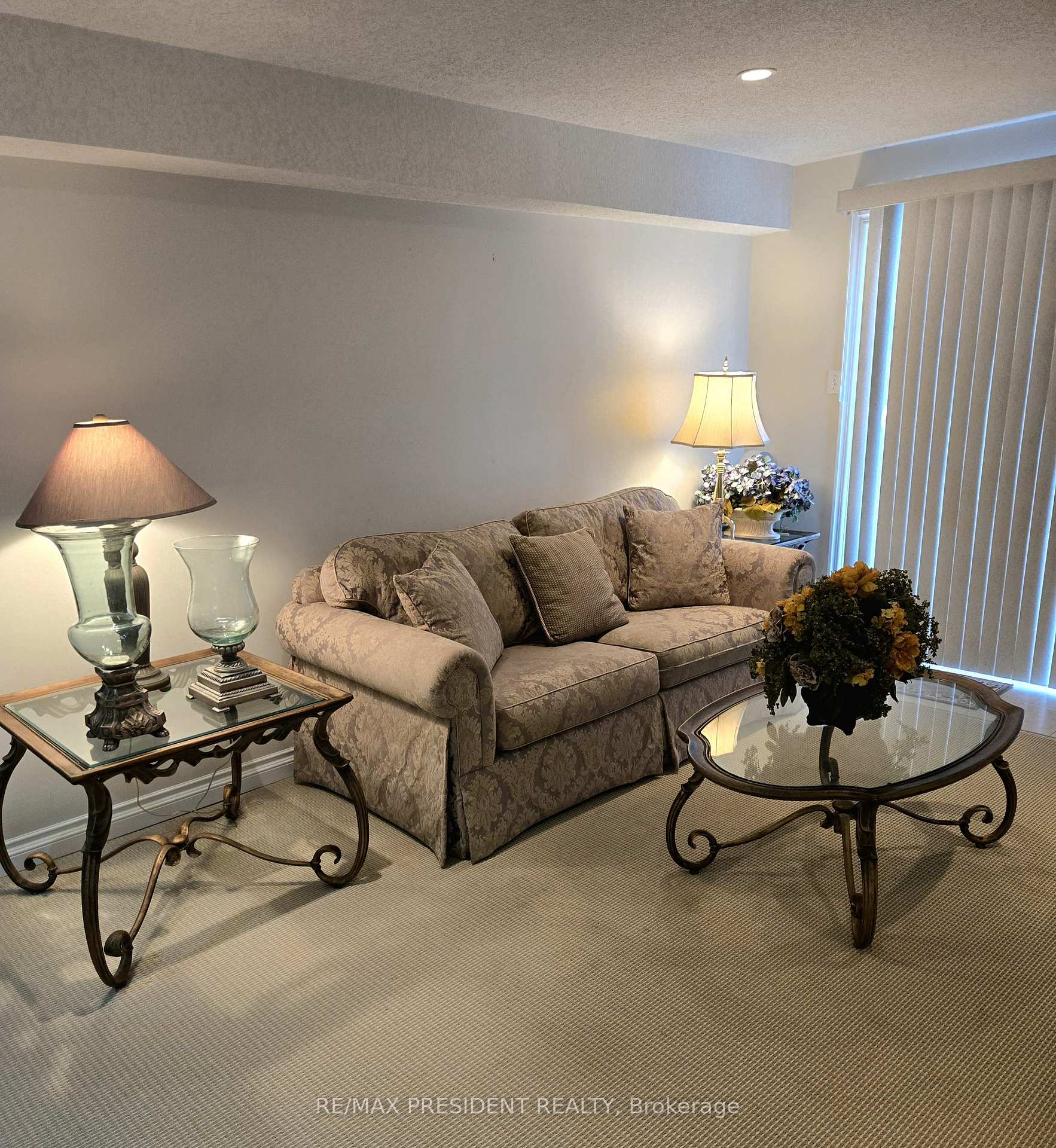Photo 3 of 100 Schroder Crescent, Guelph, Grange Road — HOMEH