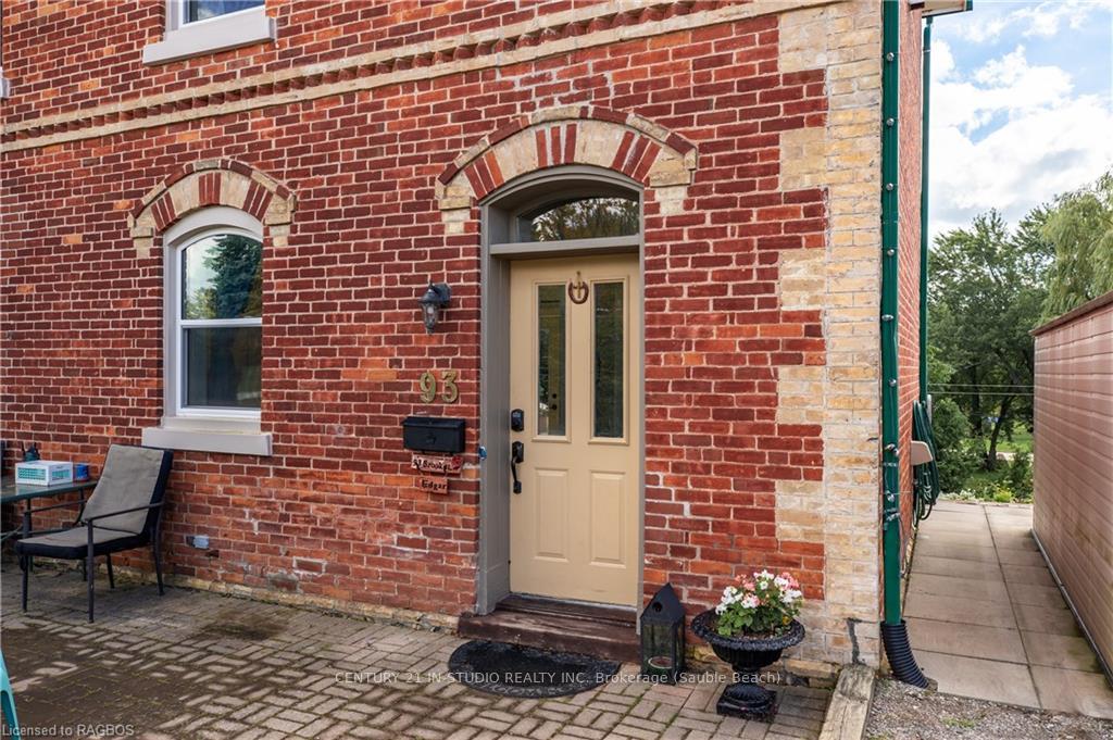 Photo 15 of 93 Brook Street W, Arran-Elderslie — HOMEH