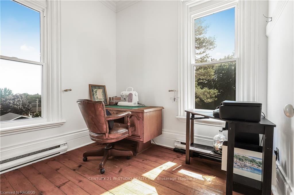 Photo 37 of 93 Brook Street W, Arran-Elderslie — HOMEH