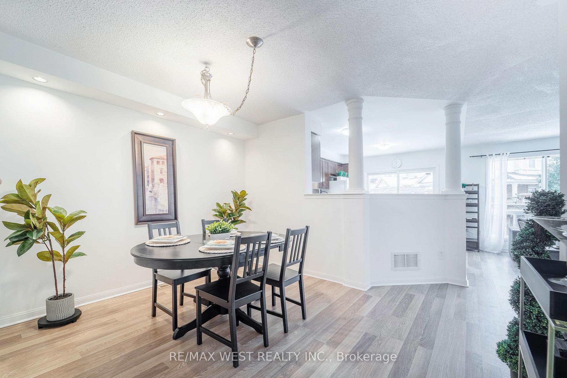 Photo 5 of 848 Stark Circle, Milton, Beaty — HOMEH