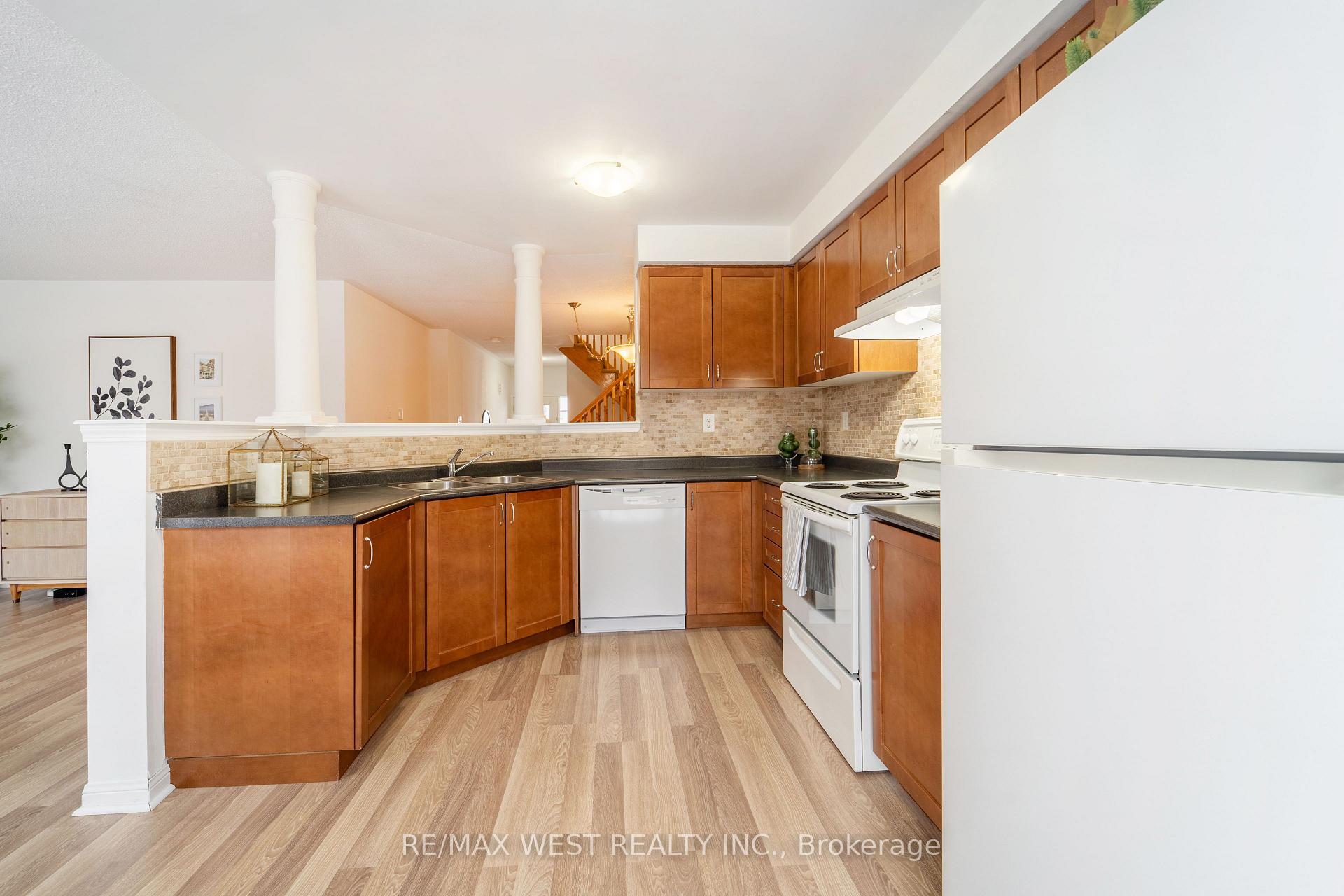 Photo 10 of 848 Stark Circle, Milton, Beaty — HOMEH