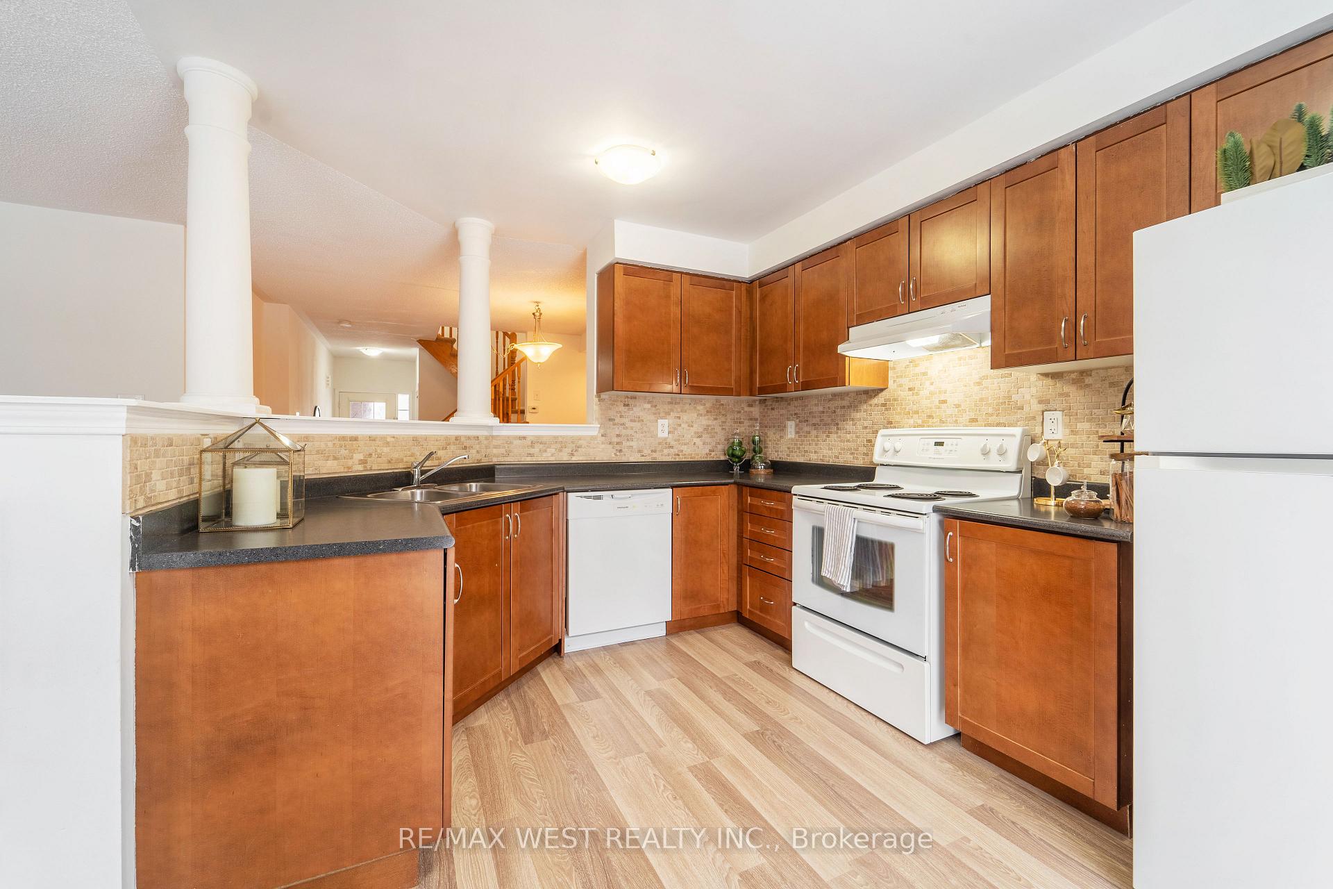 Photo 12 of 848 Stark Circle, Milton, Beaty — HOMEH
