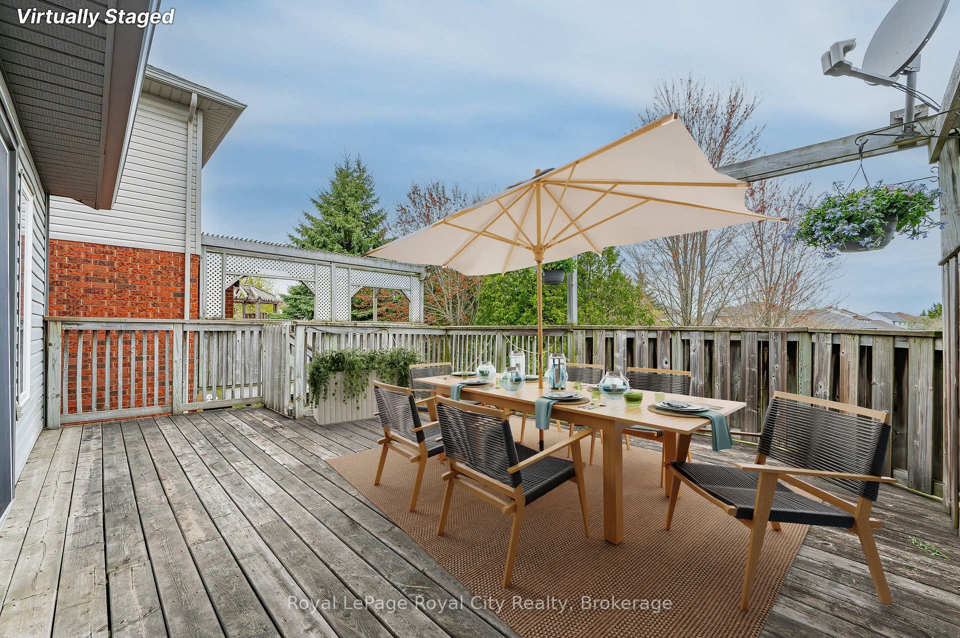 Photo 13 of 90 Doyle Drive, Guelph, Clairfields/Hanlon Business Park — HOMEH