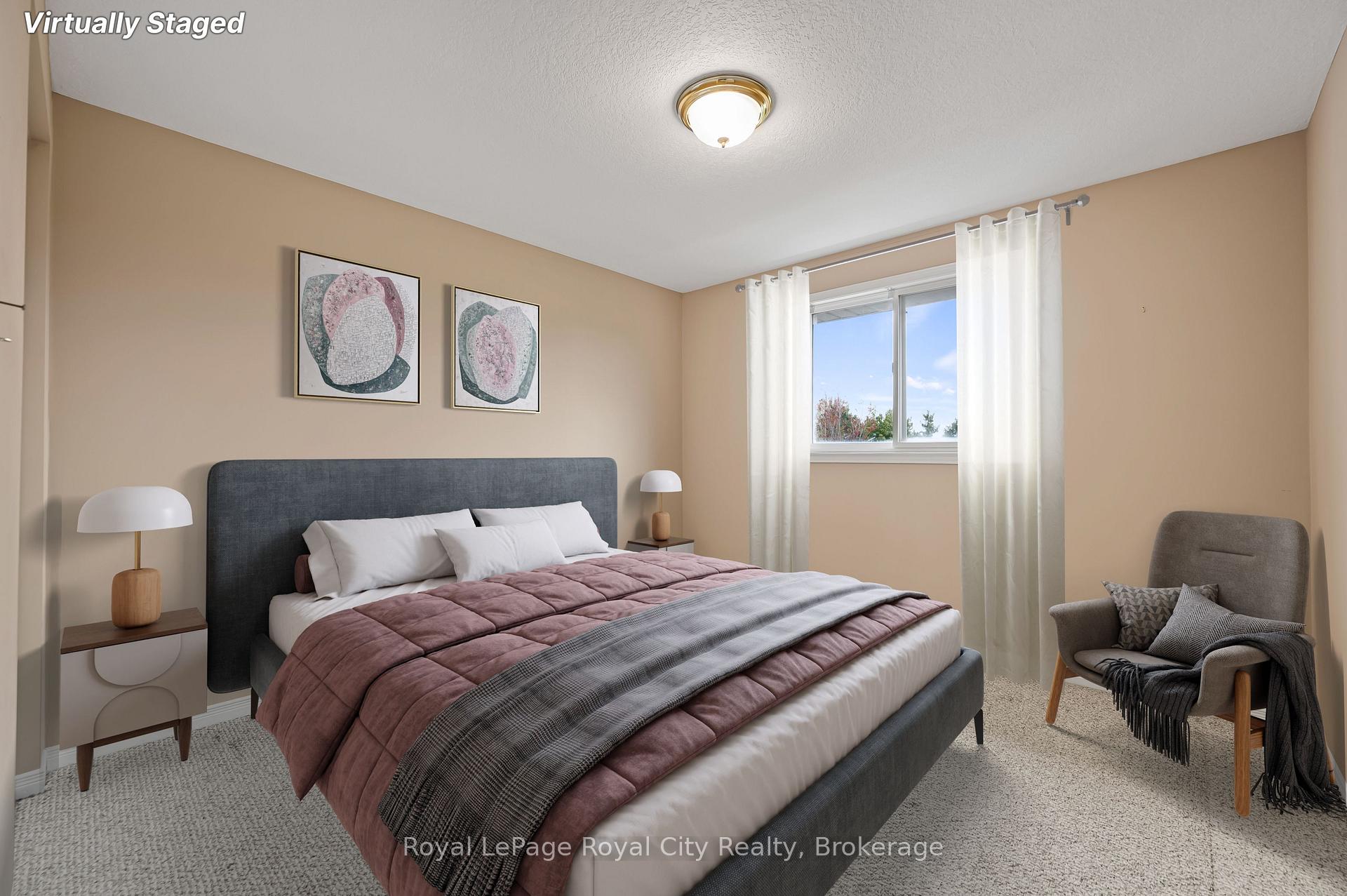 Photo 21 of 90 Doyle Drive, Guelph, Clairfields/Hanlon Business Park — HOMEH