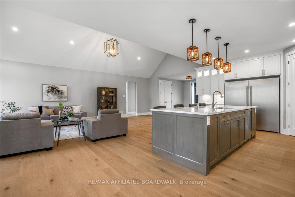 Photo 15 of 436 Ginger Crescent, Ottawa, Metcalfe — HOMEH