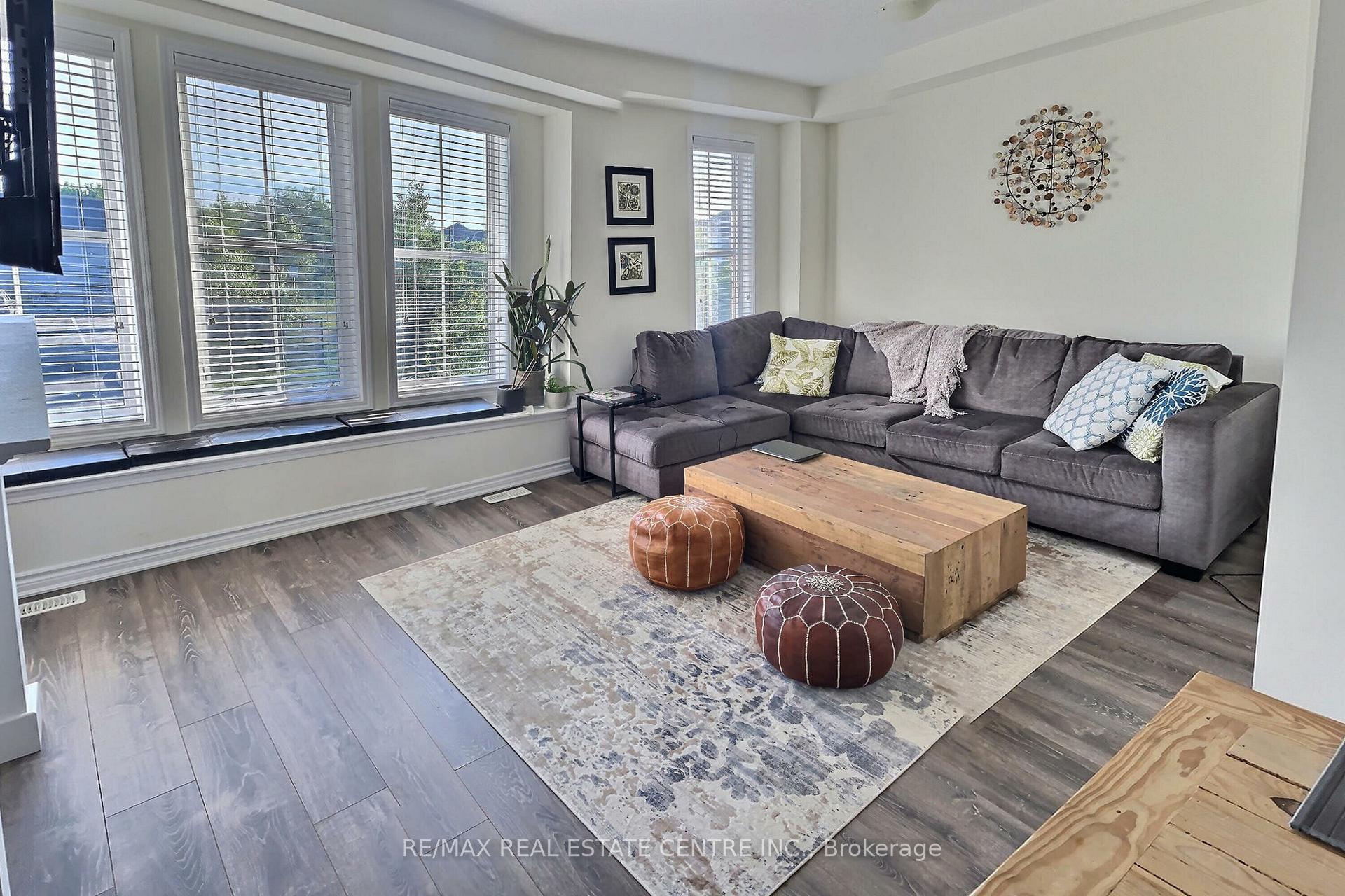 Photo 13 of Unit 5, 22 Spring Creek Drive, Hamilton, Waterdown — HOMEH
