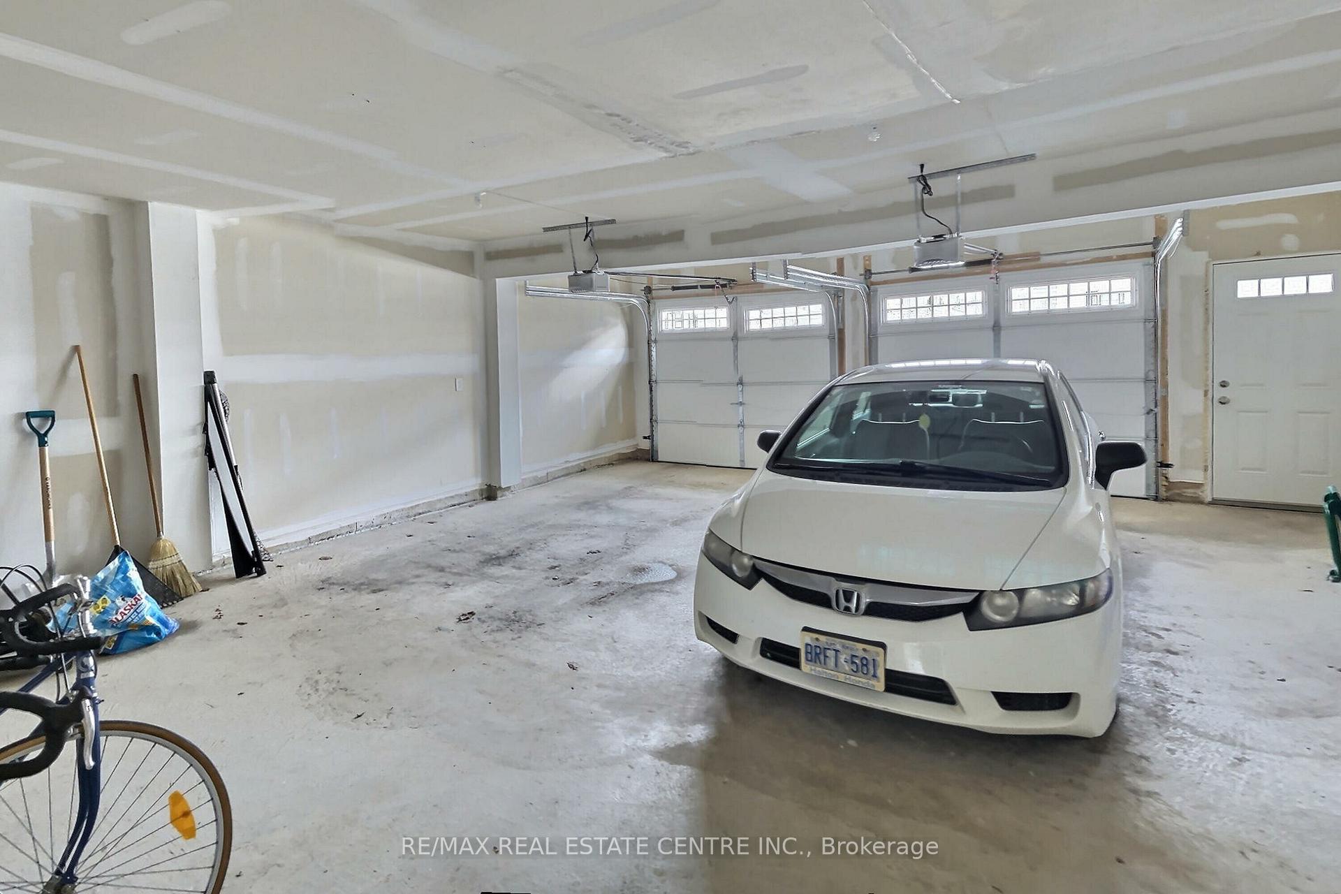 Photo 25 of Unit 5, 22 Spring Creek Drive, Hamilton, Waterdown — HOMEH