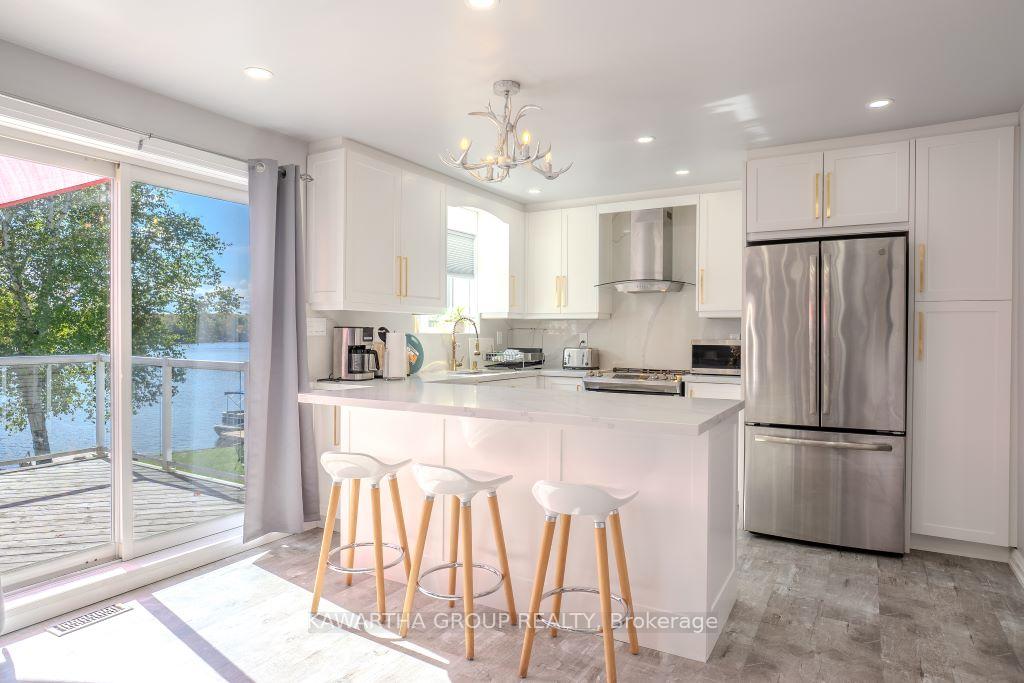 Photo 13 of 21 Albert Circle, Kawartha Lakes, Bexley — HOMEH