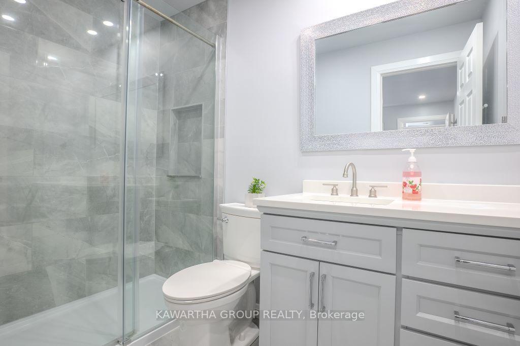 Photo 25 of 21 Albert Circle, Kawartha Lakes, Bexley — HOMEH