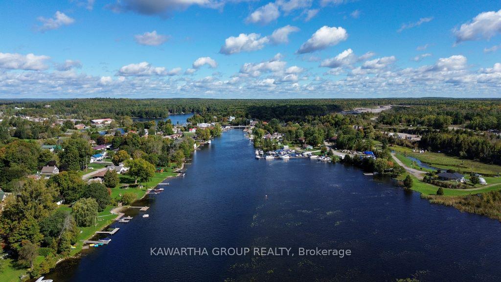 Photo 45 of 21 Albert Circle, Kawartha Lakes, Bexley — HOMEH