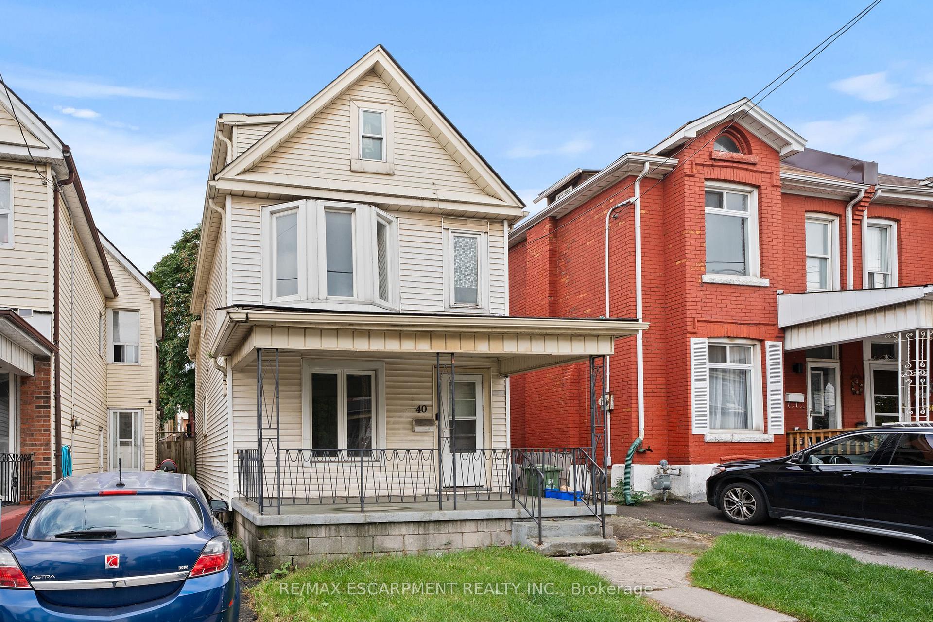 Photo 2 of 40 Rosemont Avenue, Hamilton, Stipley — HOMEH