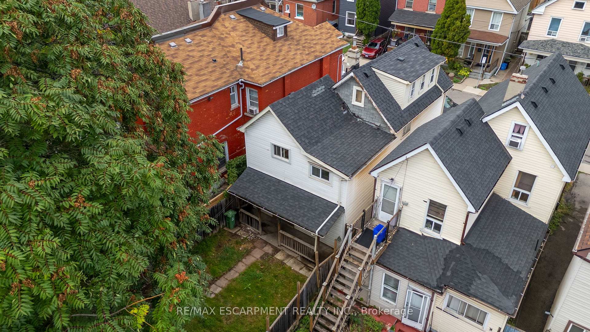 Photo 32 of 40 Rosemont Avenue, Hamilton, Stipley — HOMEH