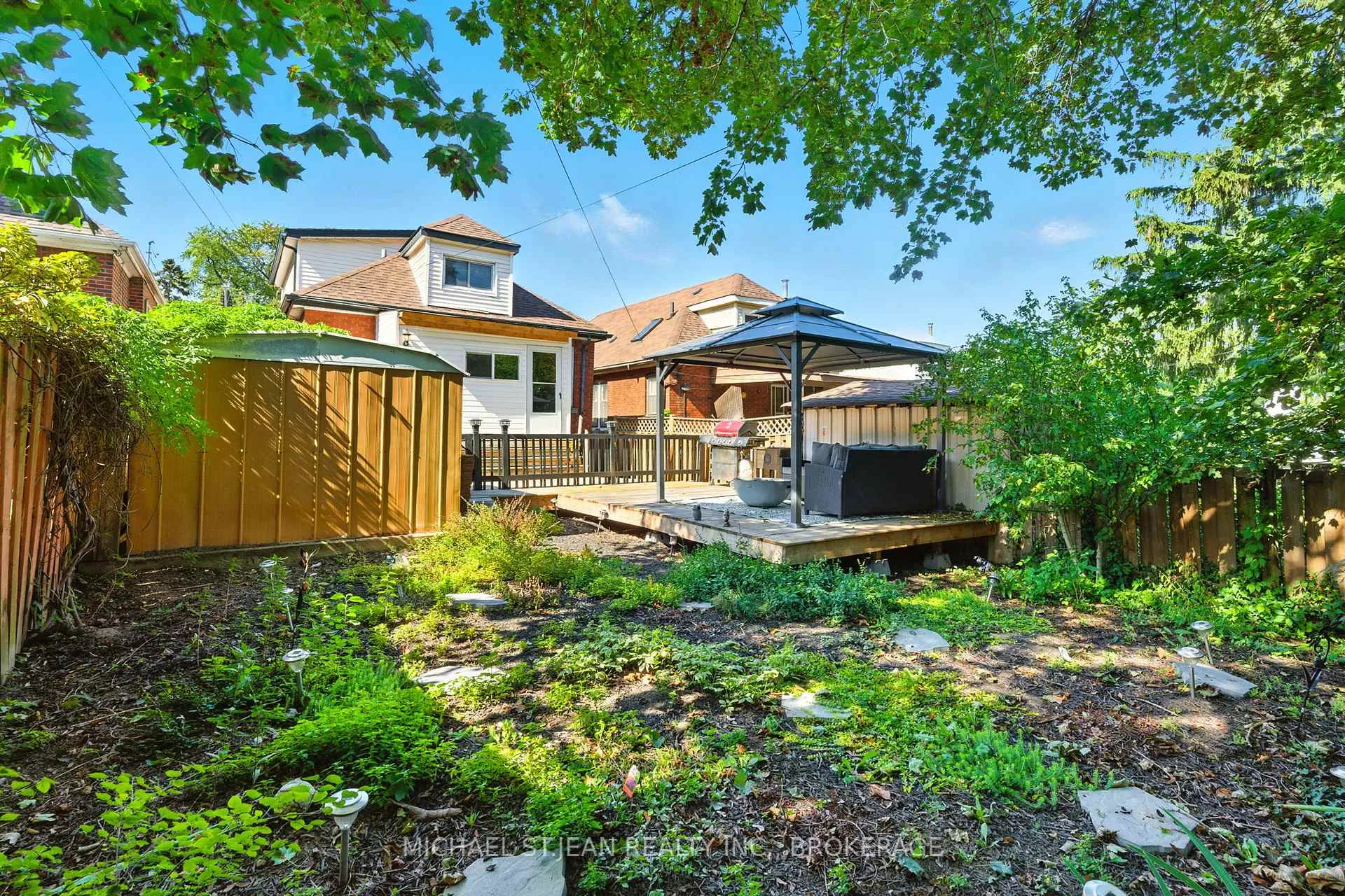 Photo 43 of 313 Graham Avenue S, Hamilton, Delta — HOMEH