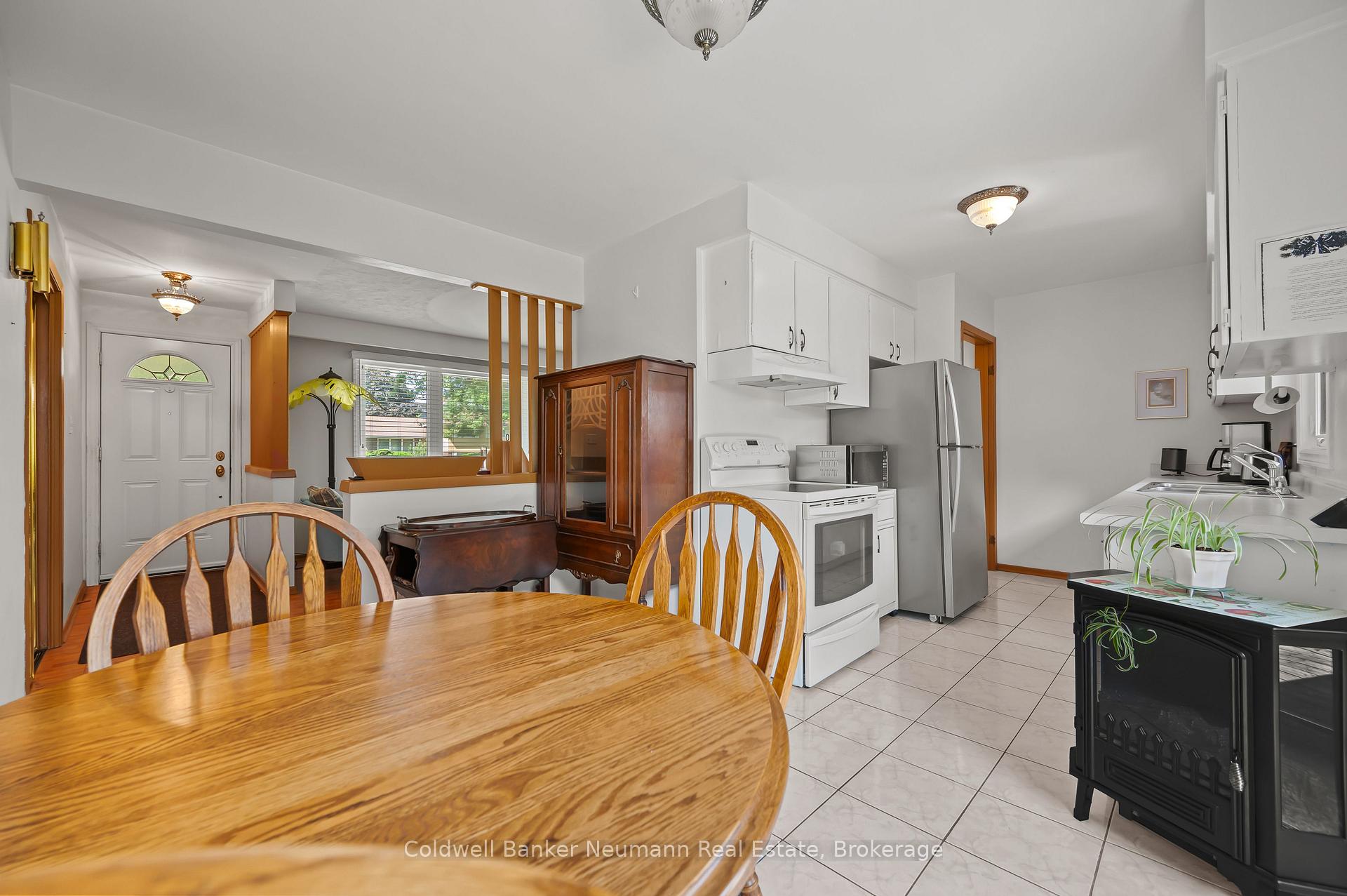 Photo 10 of 67 Sleeman Avenue, Guelph, Junction/Onward Willow — HOMEH