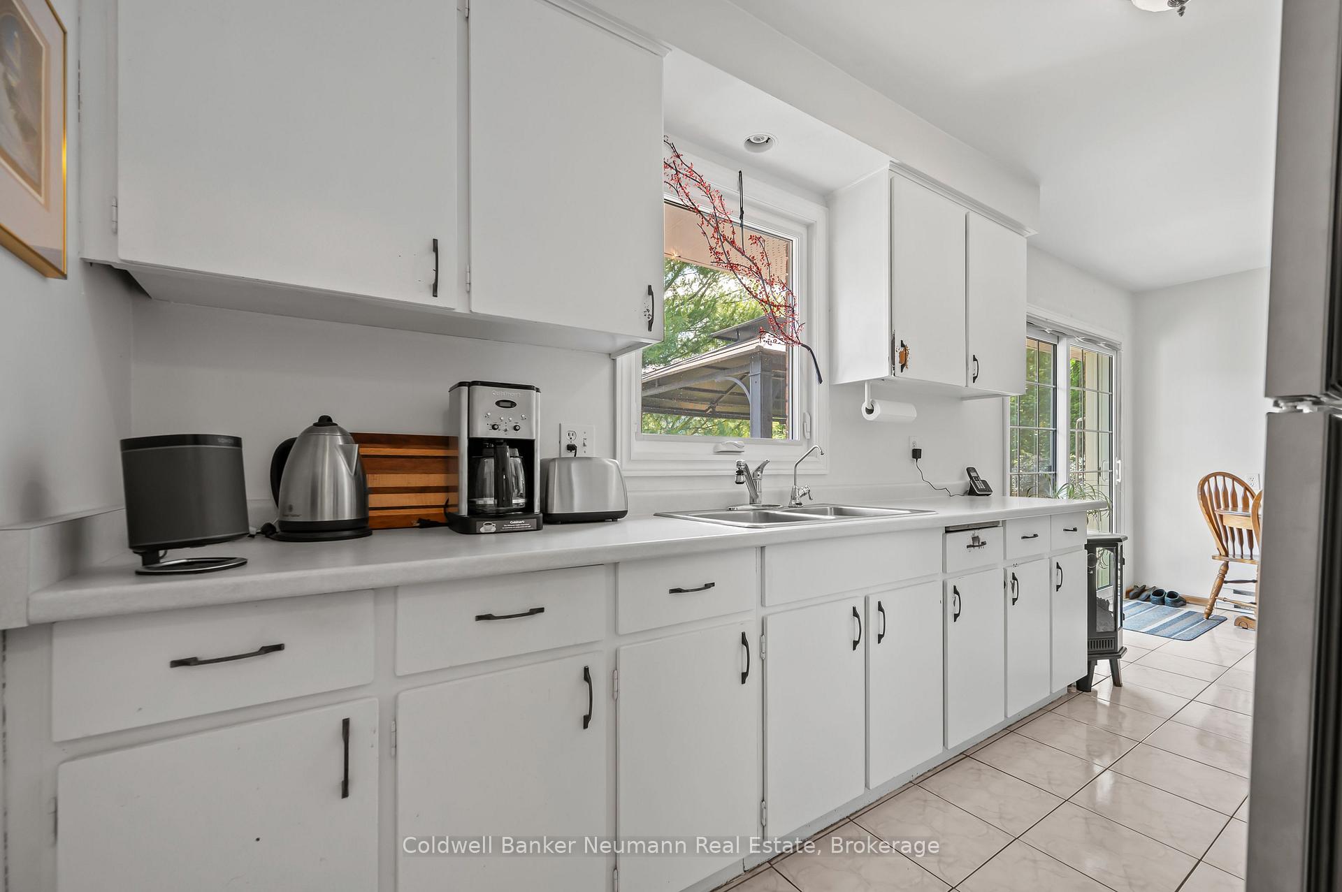 Photo 13 of 67 Sleeman Avenue, Guelph, Junction/Onward Willow — HOMEH