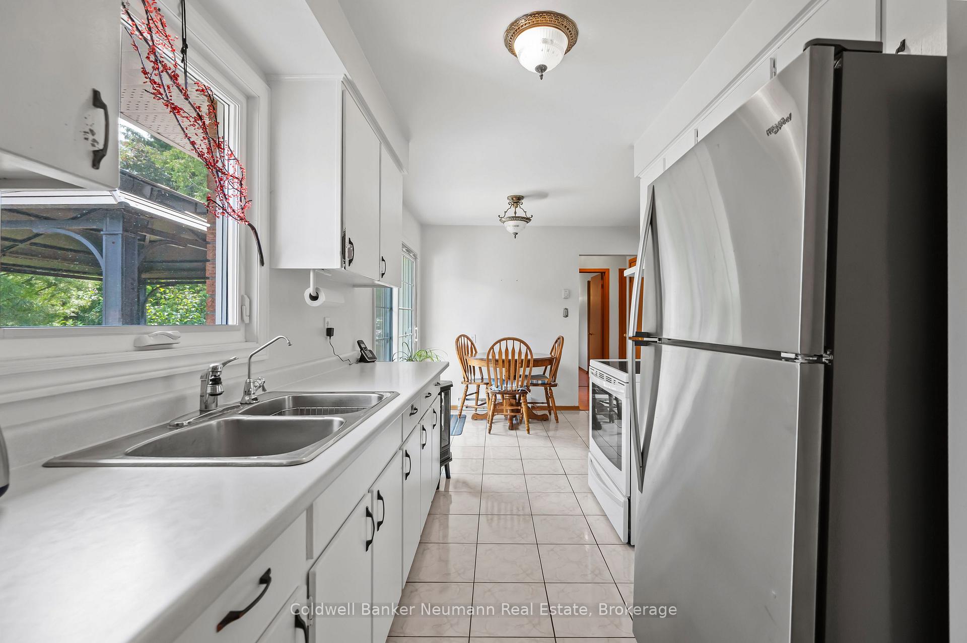 Photo 14 of 67 Sleeman Avenue, Guelph, Junction/Onward Willow — HOMEH