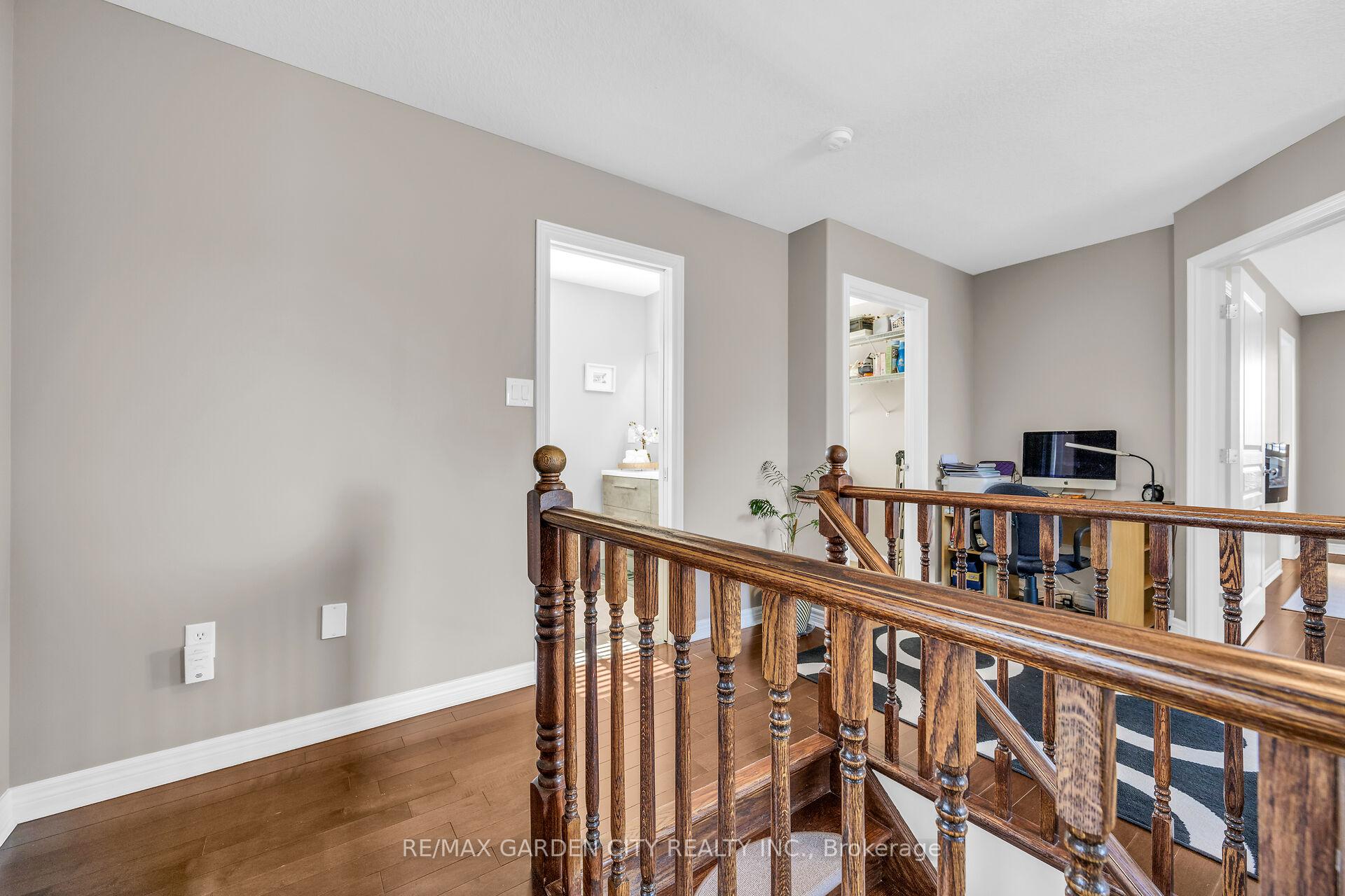 Photo 23 of 25 Udell Way, Grimsby, Grimsby East — HOMEH