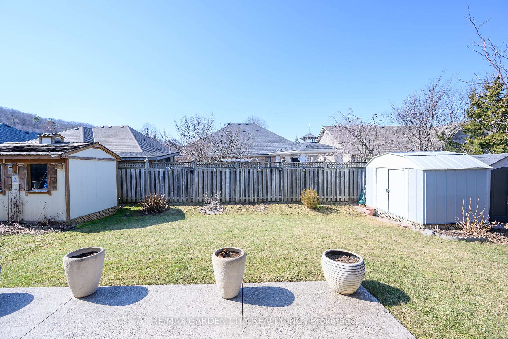 Photo 36 of 25 Udell Way, Grimsby, Grimsby East — HOMEH