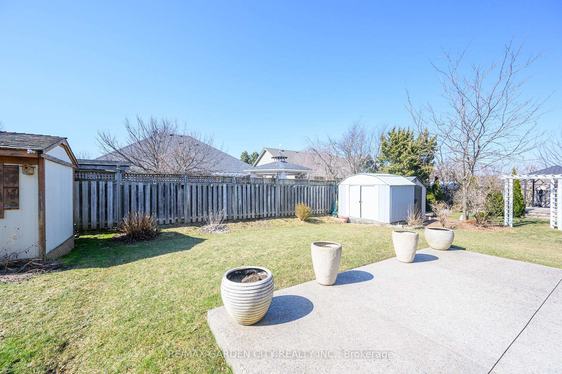 Photo 37 of 25 Udell Way, Grimsby, Grimsby East — HOMEH
