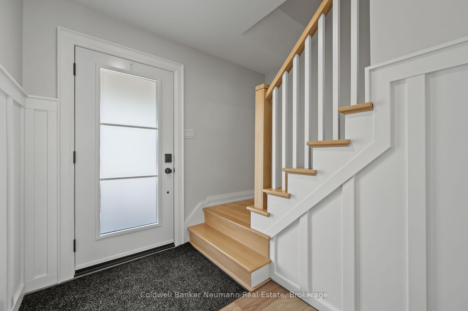 Photo 7 of 344 West Acres Drive, Guelph, Willow West/Sugarbush/West Acres — HOMEH