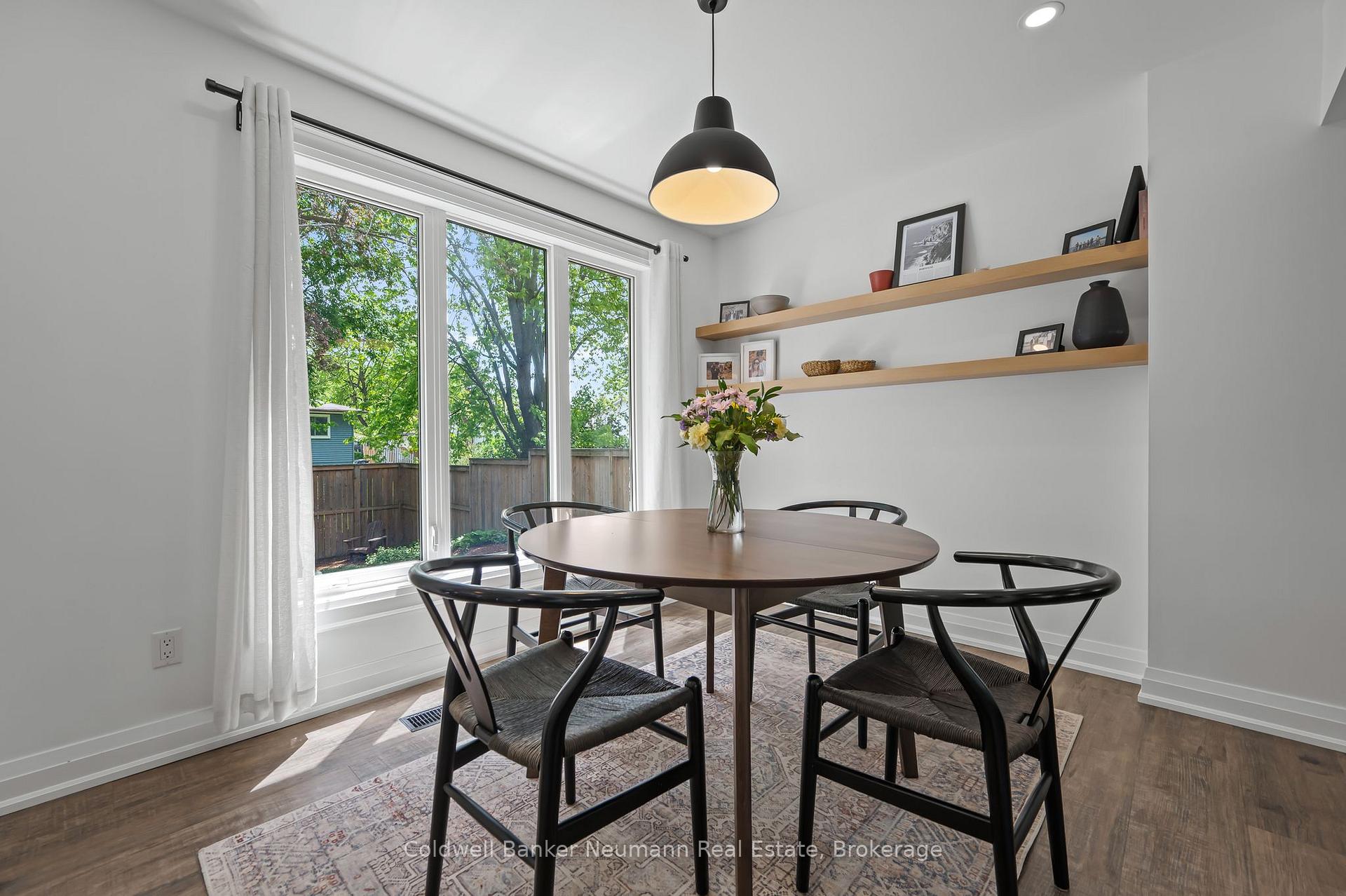 Photo 15 of 344 West Acres Drive, Guelph, Willow West/Sugarbush/West Acres — HOMEH