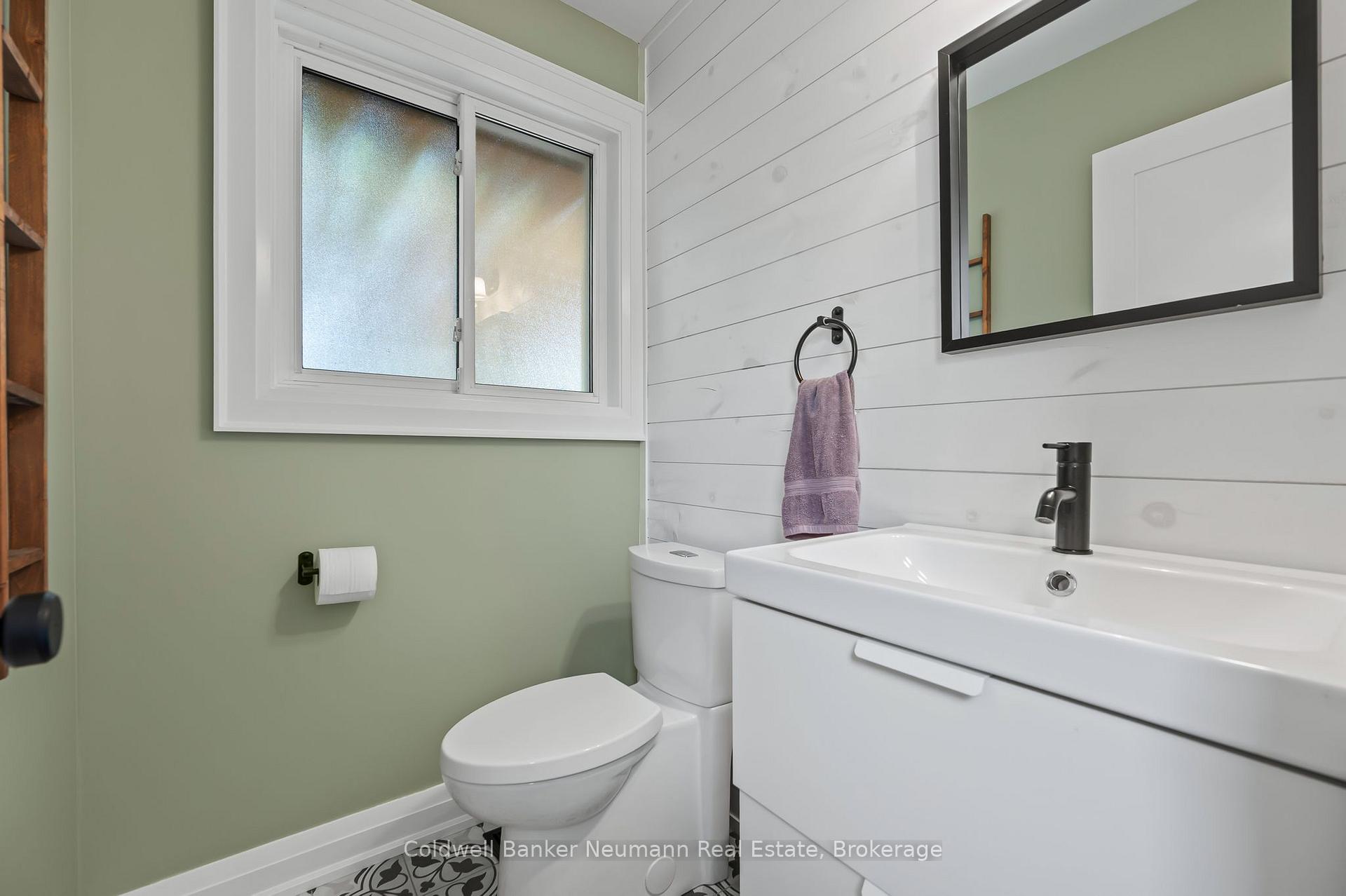 Photo 22 of 344 West Acres Drive, Guelph, Willow West/Sugarbush/West Acres — HOMEH