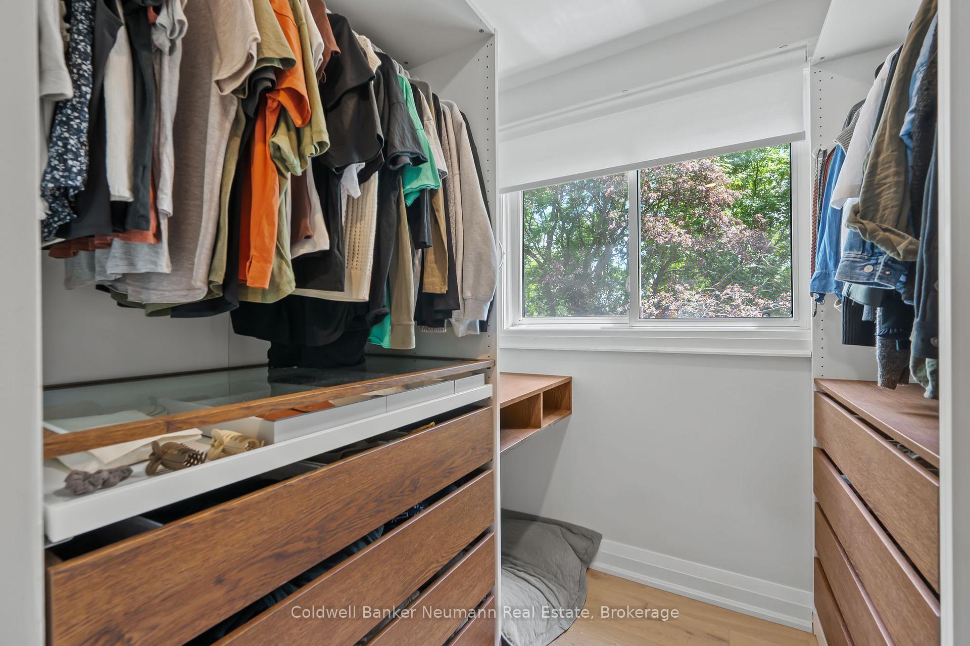 Photo 29 of 344 West Acres Drive, Guelph, Willow West/Sugarbush/West Acres — HOMEH
