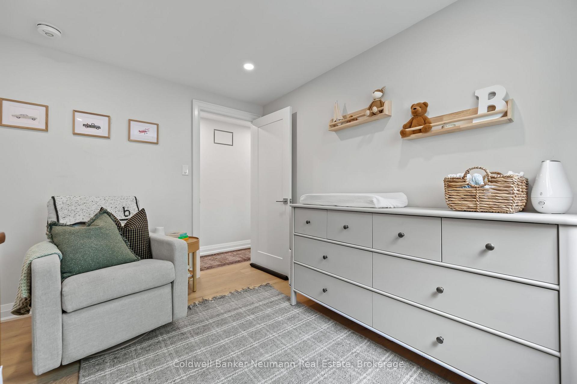 Photo 34 of 344 West Acres Drive, Guelph, Willow West/Sugarbush/West Acres — HOMEH