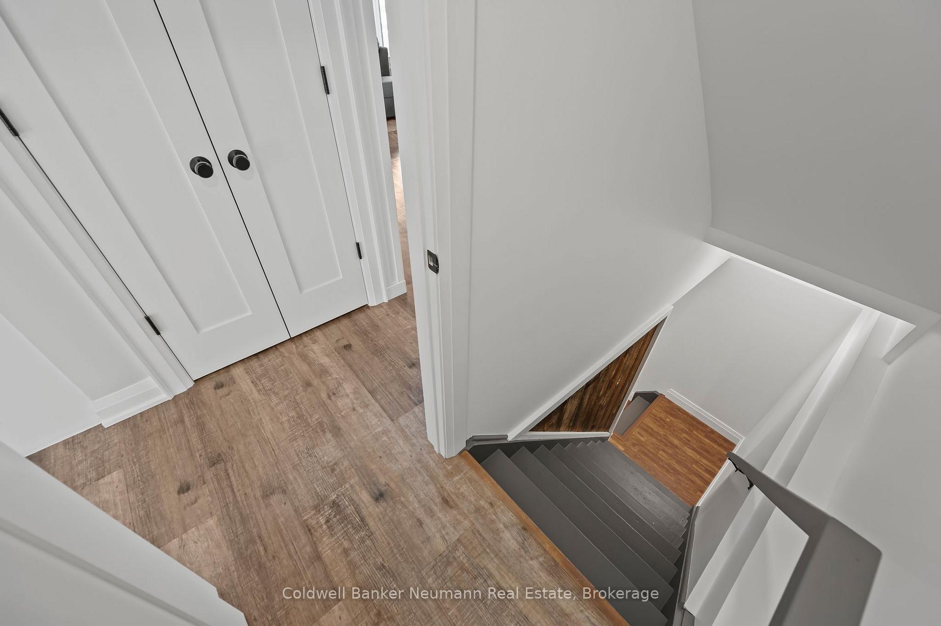 Photo 39 of 344 West Acres Drive, Guelph, Willow West/Sugarbush/West Acres — HOMEH