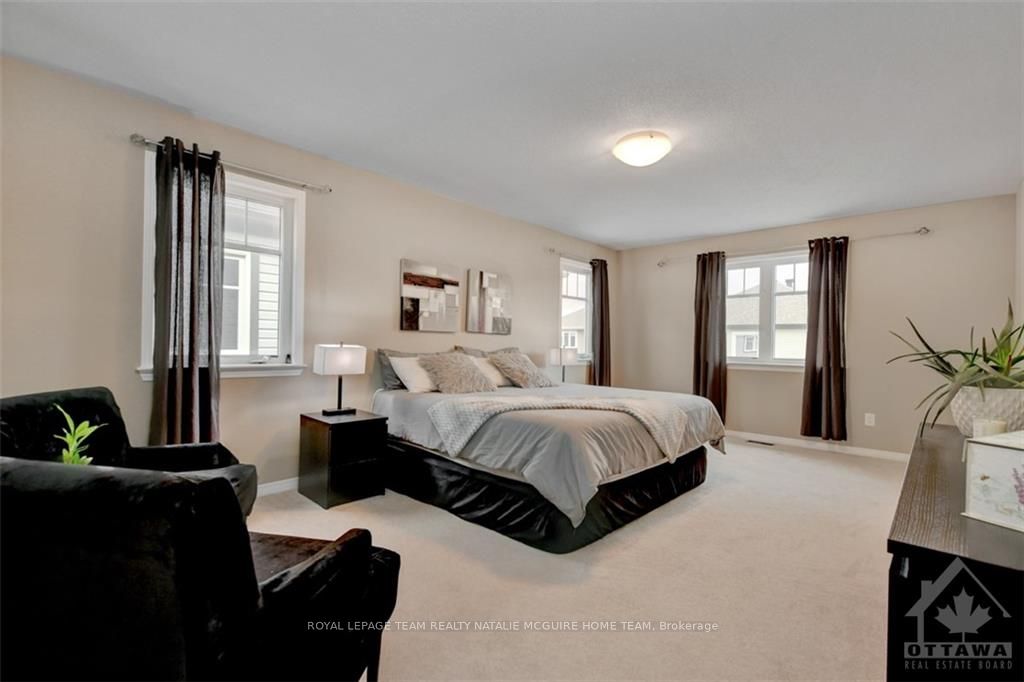 Photo 16 of 555 Rouncey Road, Ottawa, Kanata - Emerald Meadows/Trailwest — HOMEH