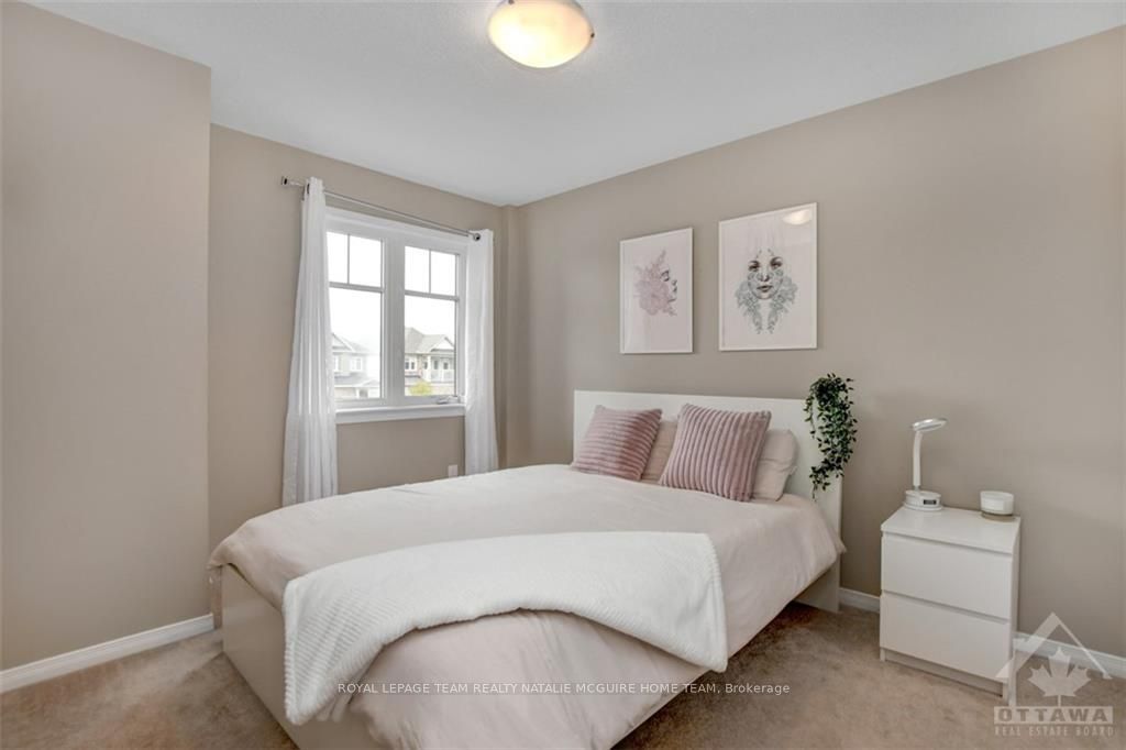 Photo 21 of 555 Rouncey Road, Ottawa, Kanata - Emerald Meadows/Trailwest — HOMEH