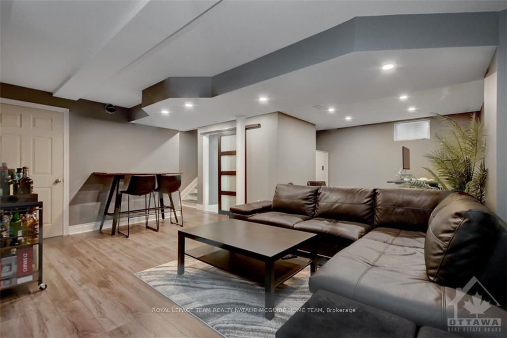 Photo 25 of 555 Rouncey Road, Ottawa, Kanata - Emerald Meadows/Trailwest — HOMEH
