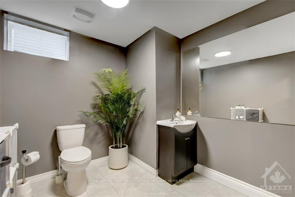 Photo 27 of 555 Rouncey Road, Ottawa, Kanata - Emerald Meadows/Trailwest — HOMEH
