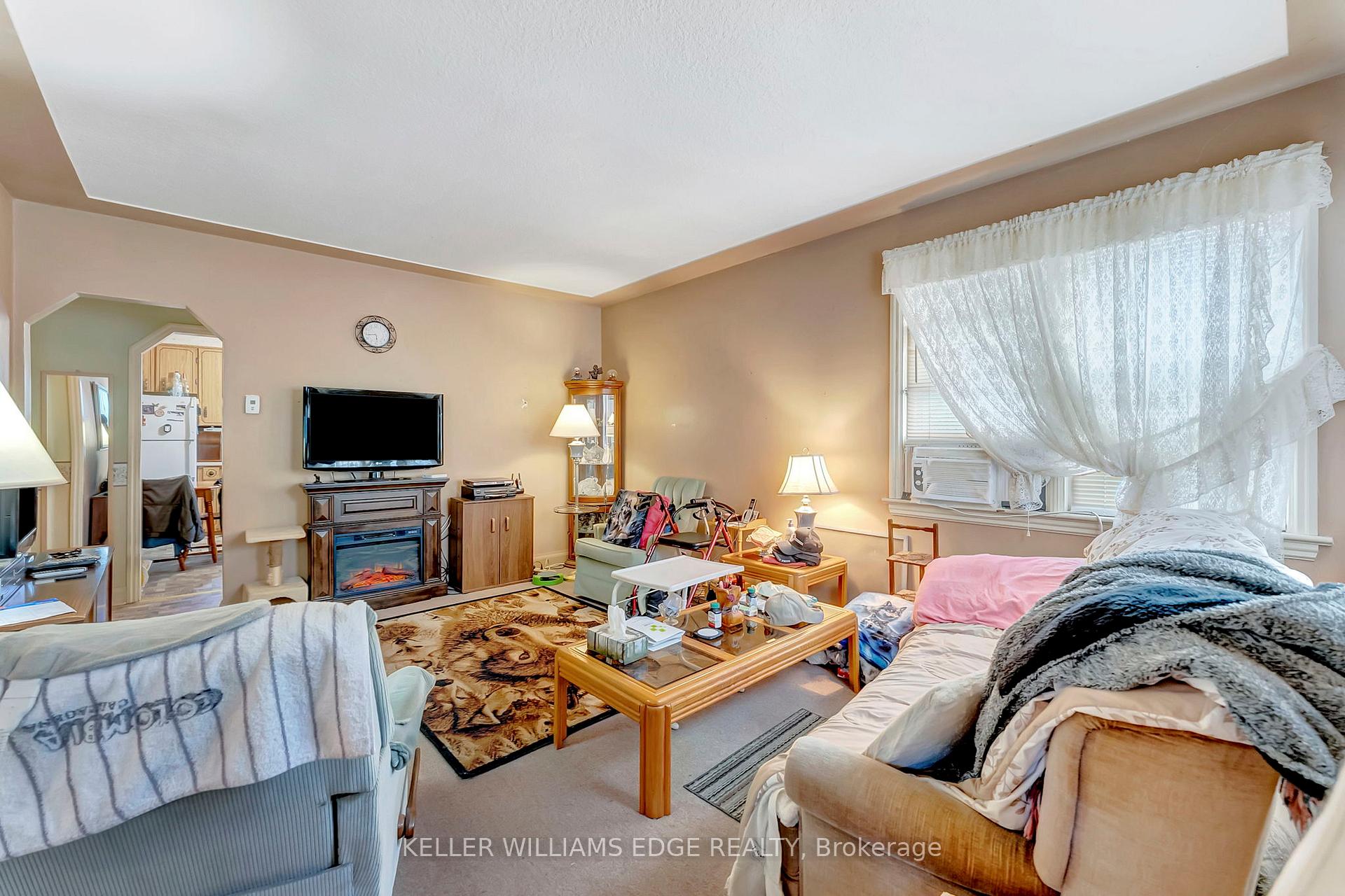 Photo 13 of 58 Fairview Road, Grimsby, Grimsby Beach — HOMEH