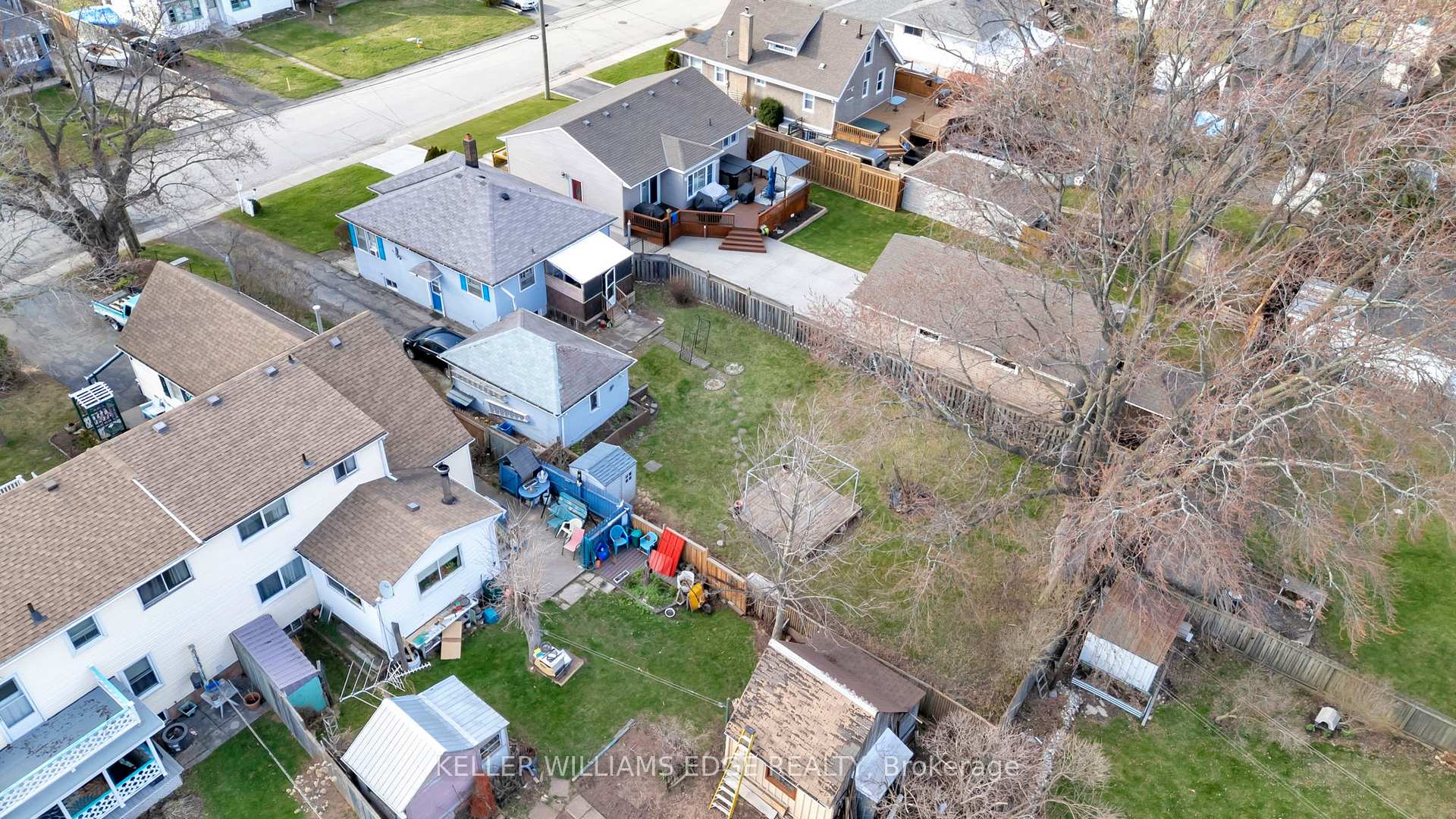 Photo 38 of 58 Fairview Road, Grimsby, Grimsby Beach — HOMEH