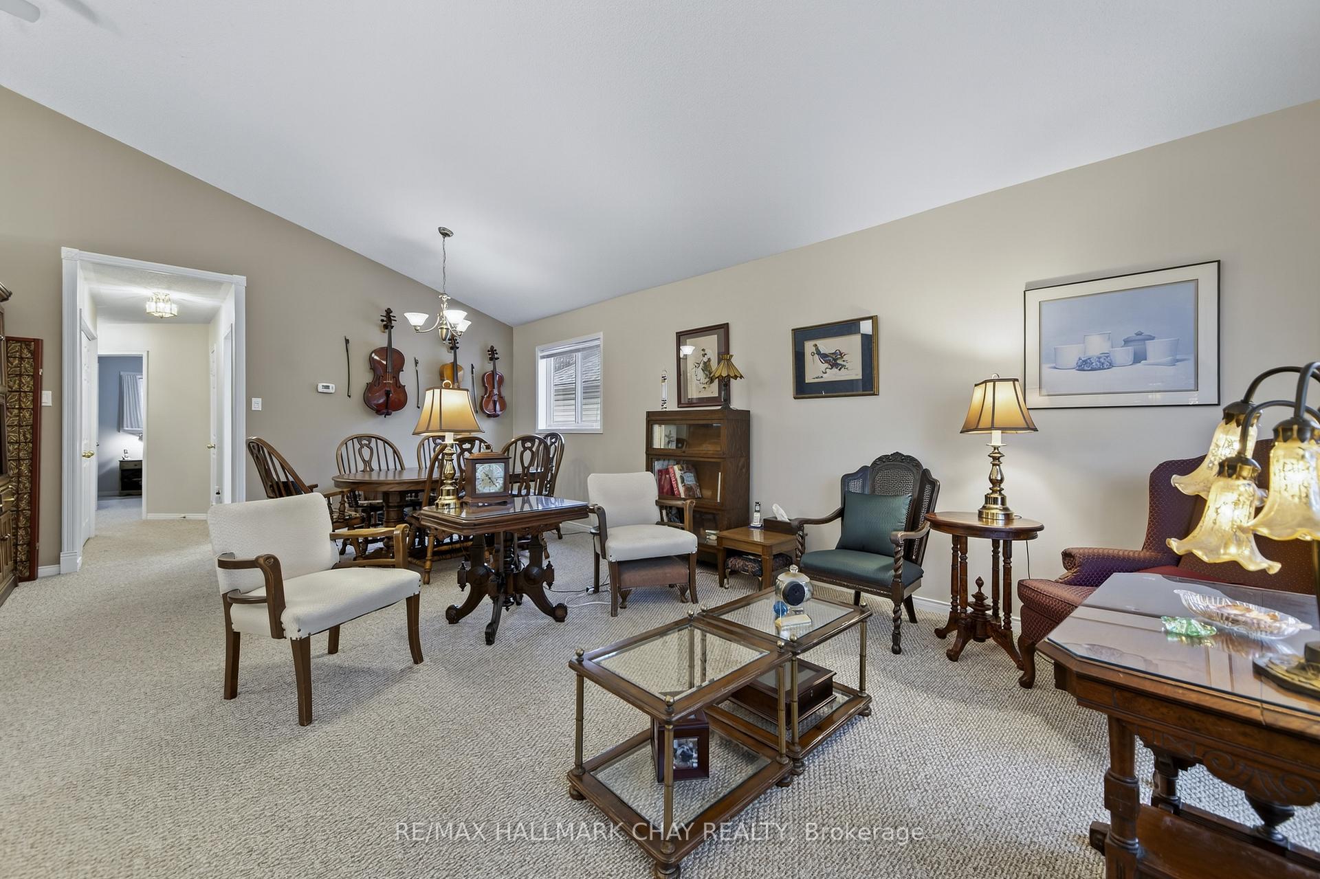 Photo 7 of 15 Webb Street, Barrie, Painswick North — HOMEH
