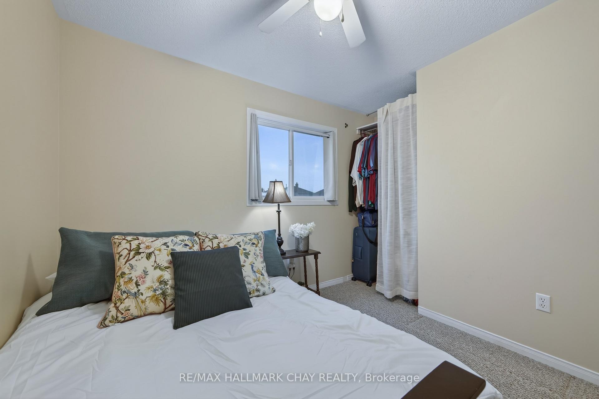 Photo 18 of 15 Webb Street, Barrie, Painswick North — HOMEH