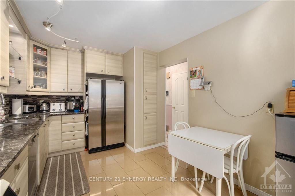 Photo 7 of 39 Rickey Place, Ottawa, Kanata - Glencairn/Hazeldean — HOMEH