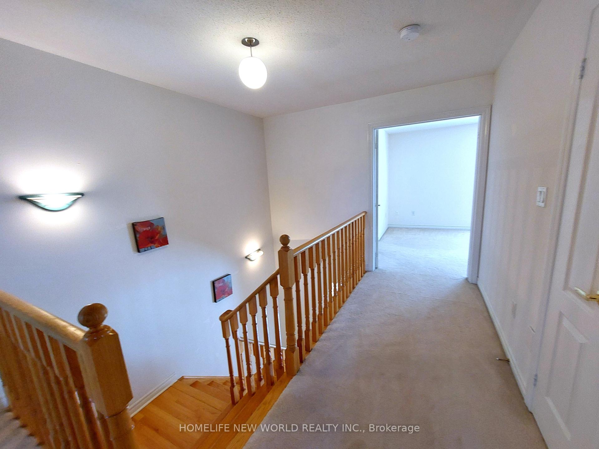 Photo 9 of 223 Bilbrough Street, Aurora, Bayview Northeast — HOMEH