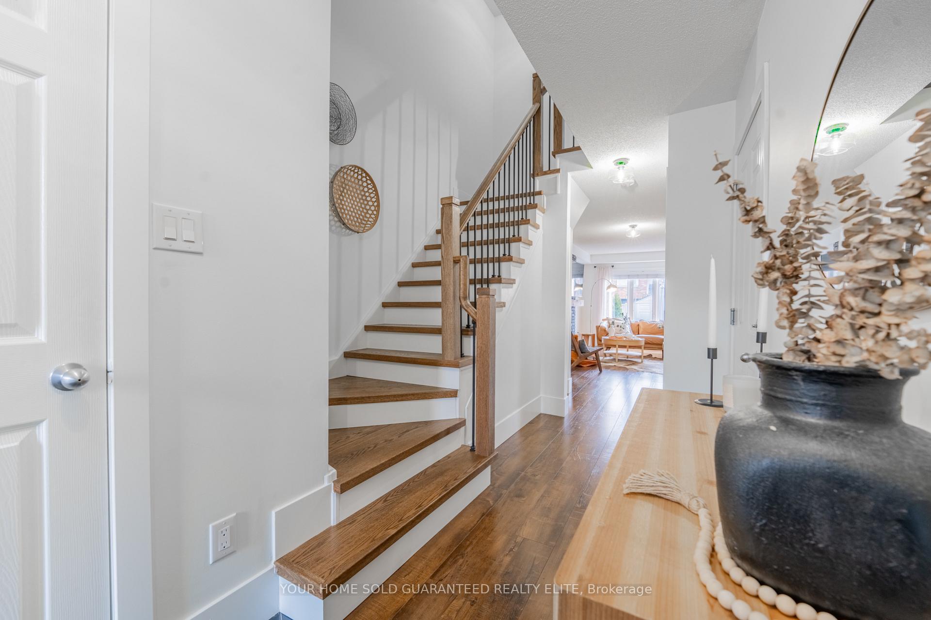 Photo 9 of 37 Elderberry Avenue, Grimsby, Grimsby West — HOMEH